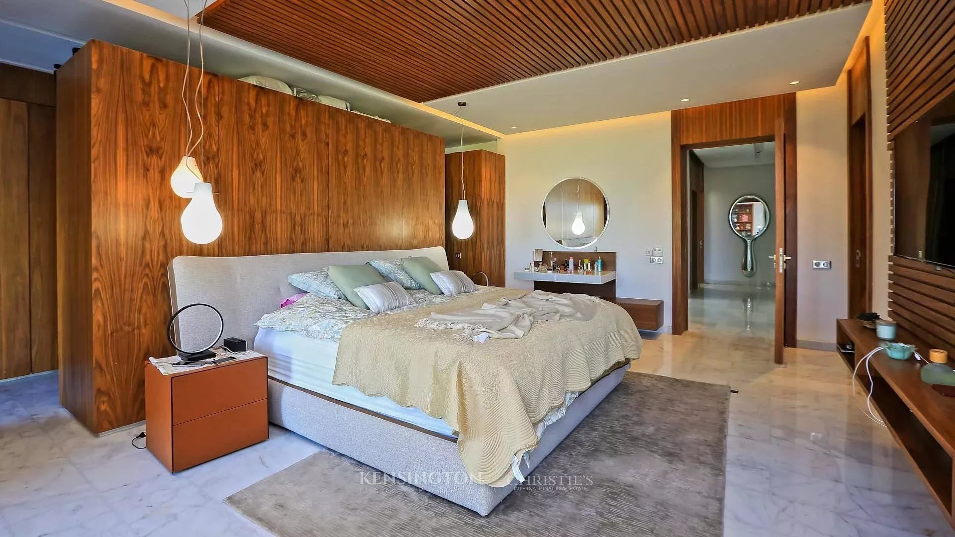 5 Bedroom Villa/Townhouse's Image 15