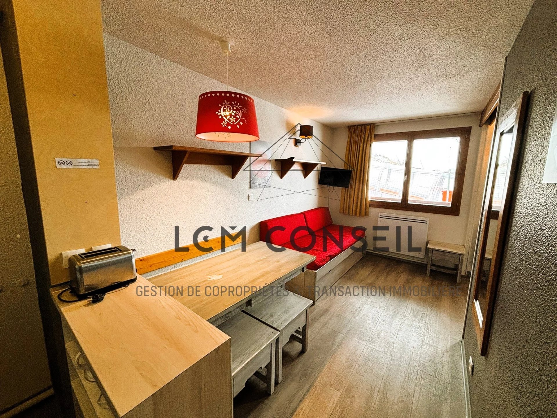 Agence immobilière de 