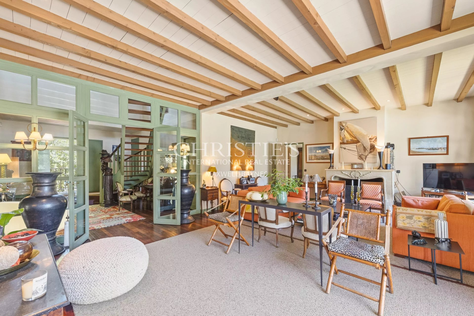 5 Bedroom Villa/Townhouse's Image 12