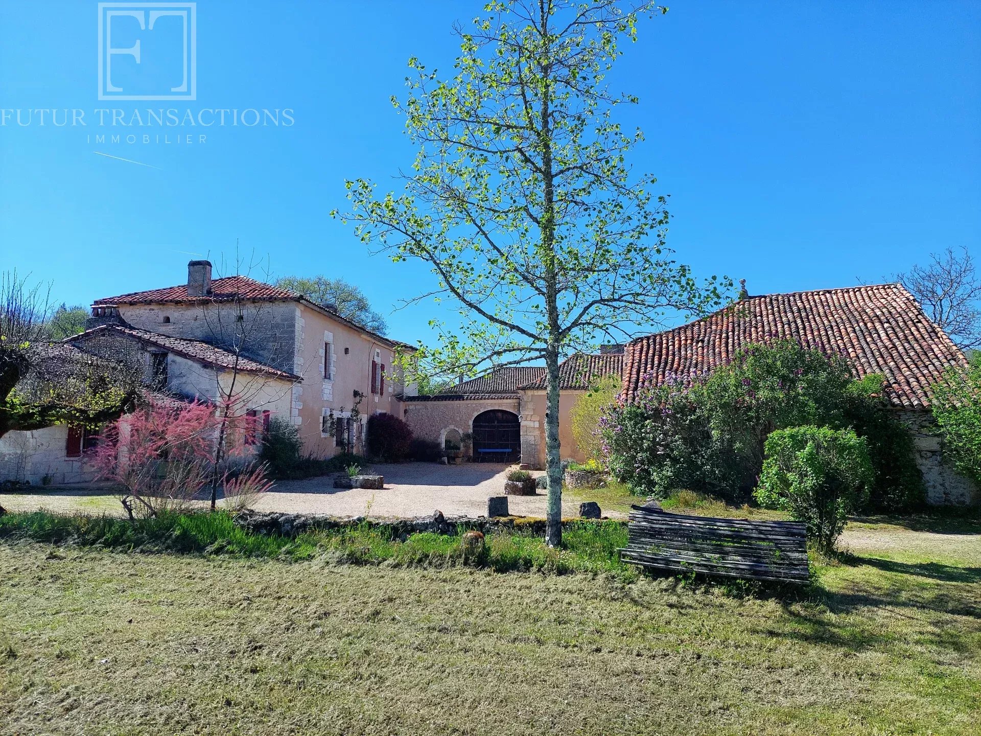Agence immobilière de FUTUR TRANSACTIONS BRANTOME