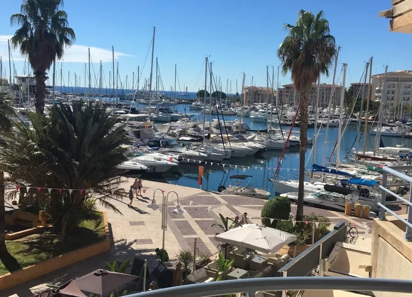 Sale Apartment Fréjus Fréjus Plage