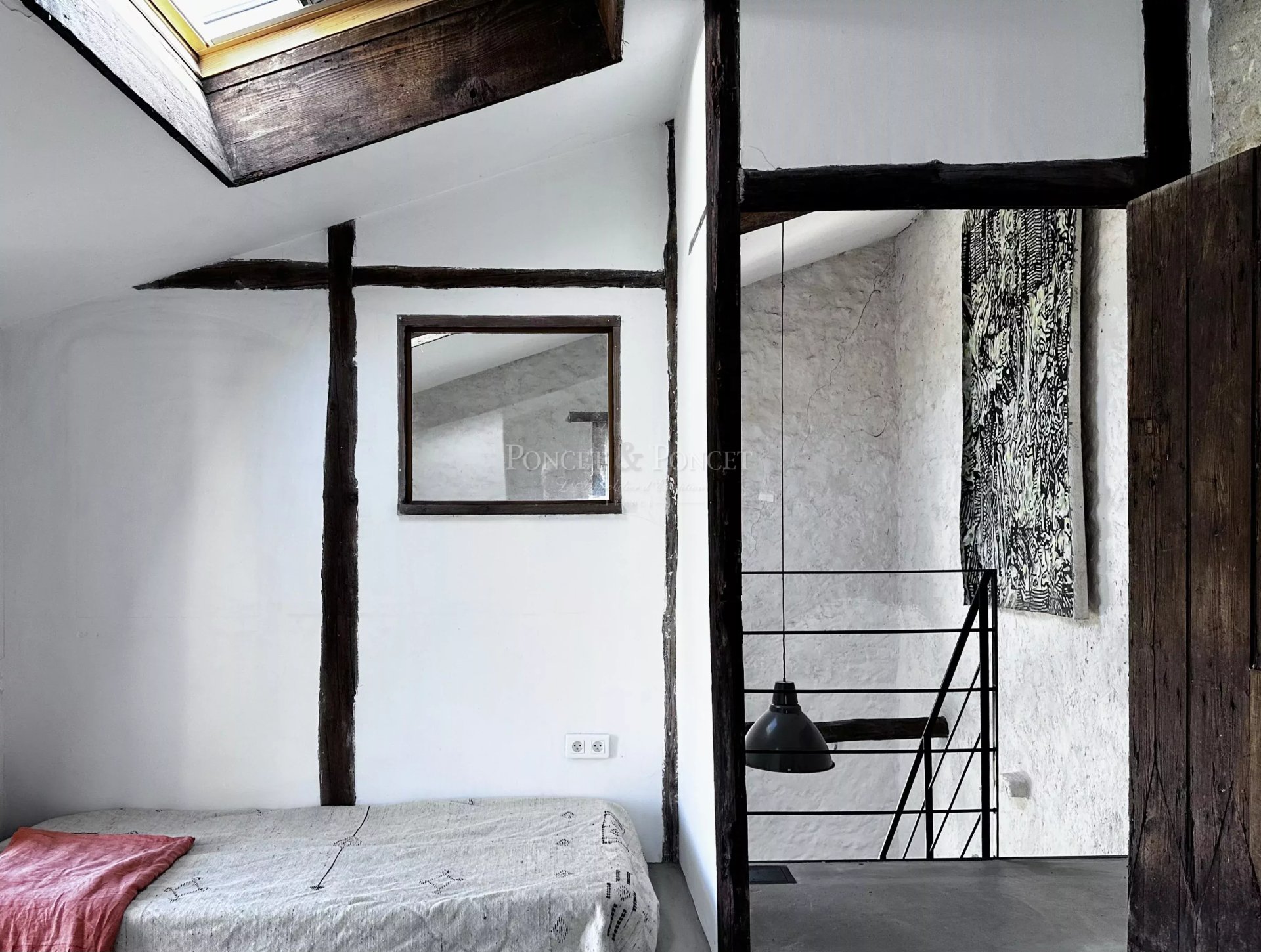 7 Bedroom Villa/Townhouse's Image 23