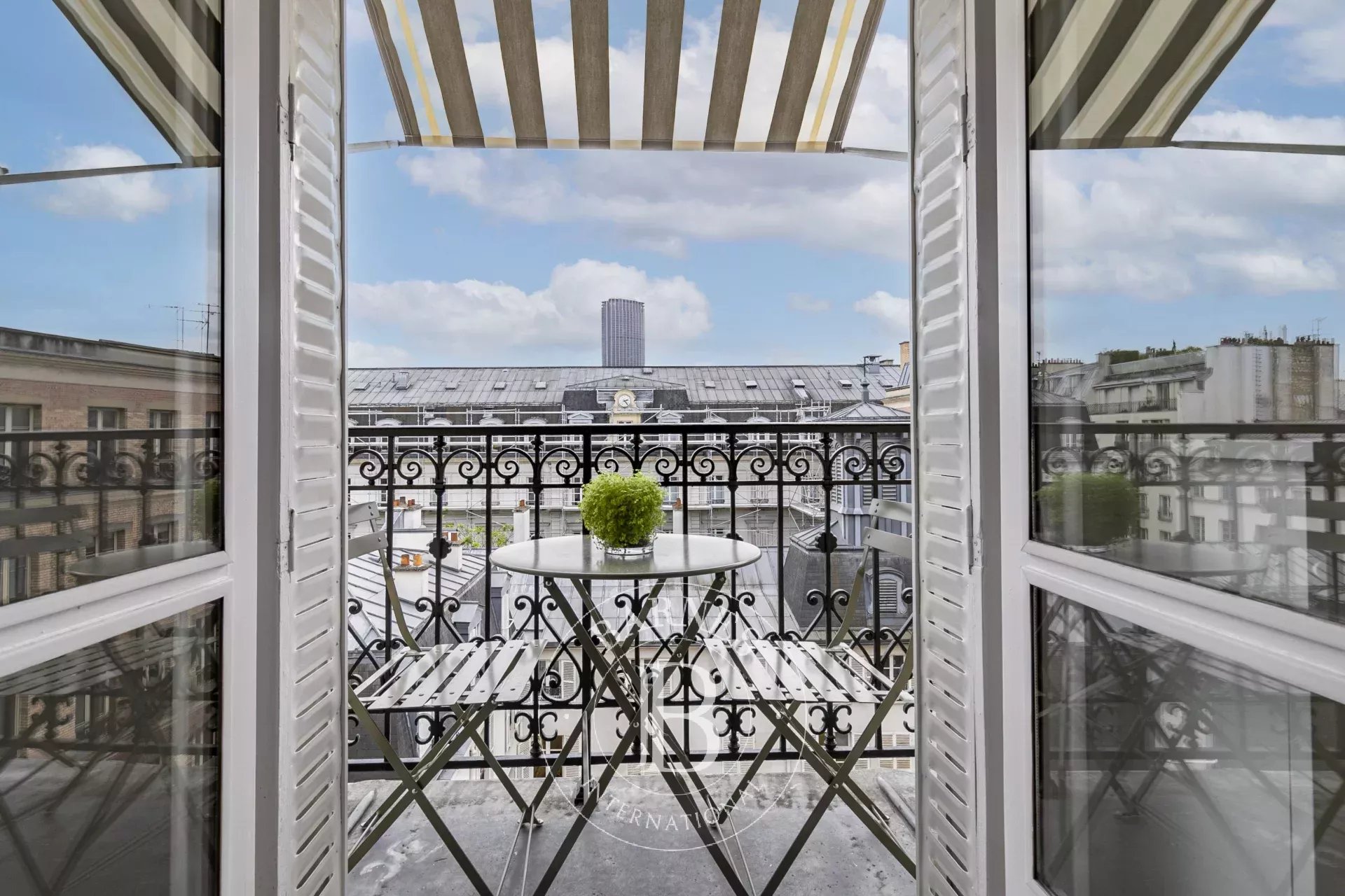 Daire Paris 7ème - picture 12