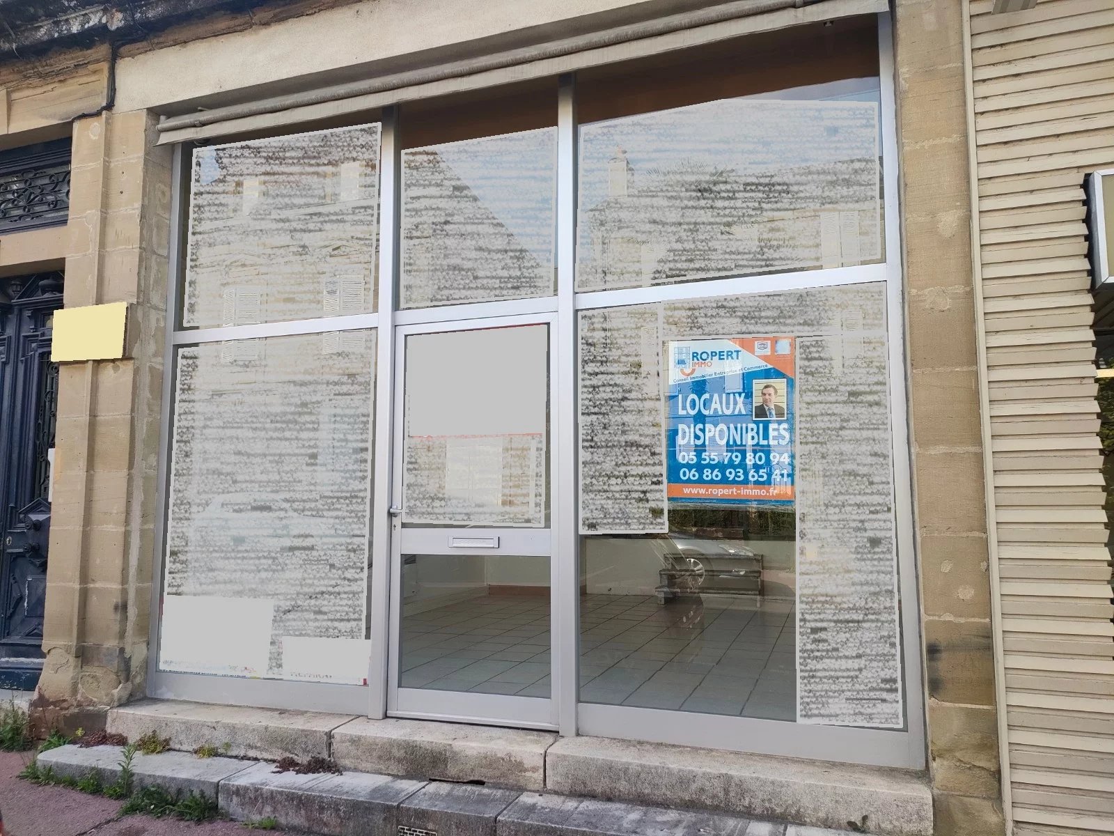 LOCATION BRIVE (19) Centre Ville, Boutique/Agence, 74m2.