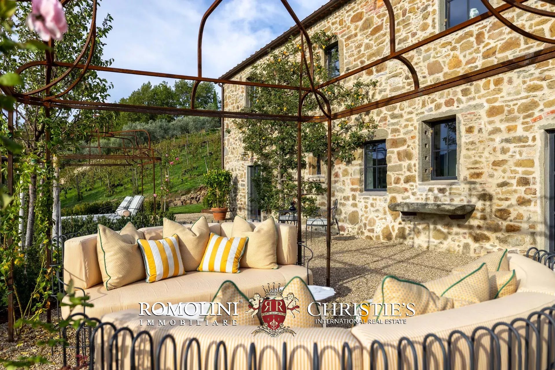 4 Bedroom Villa/Townhouse's Image 45