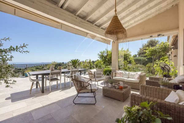 Tourrettes-sur-Loup: Charming Property with Panoramic sea View — photo 4
