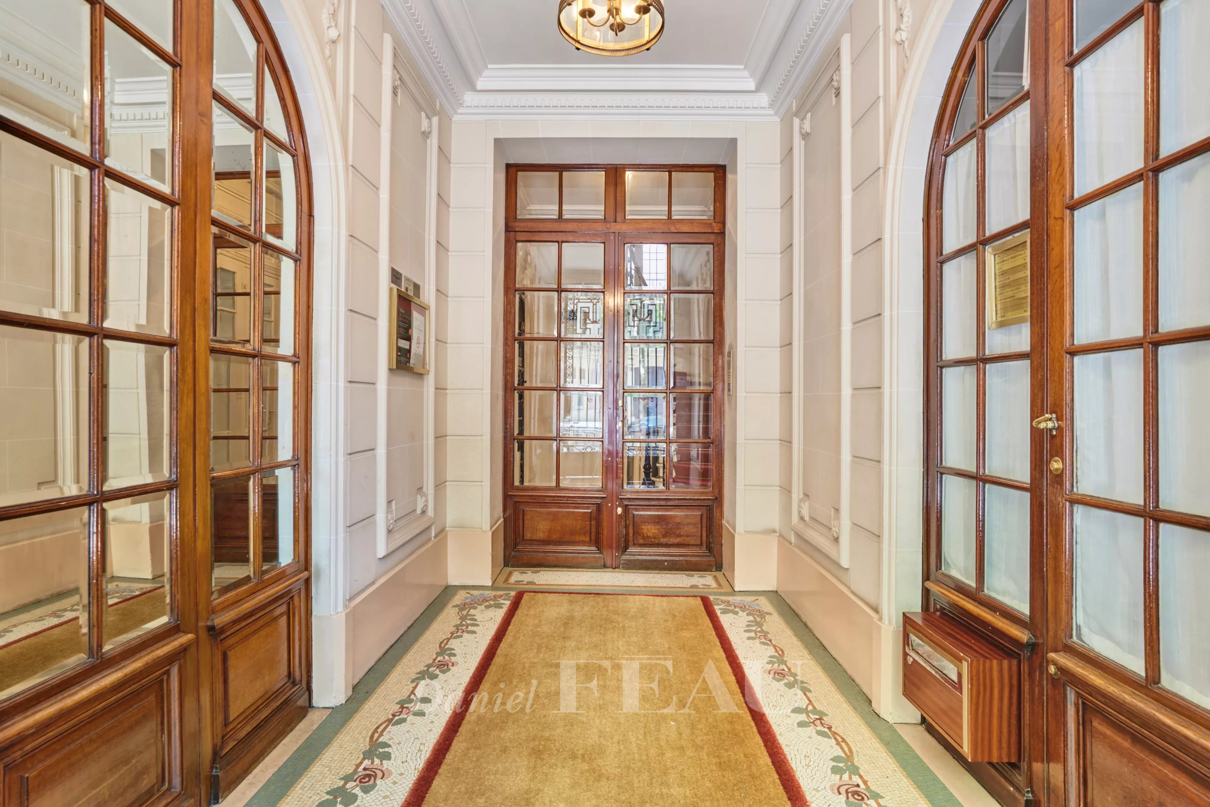 Sale Apartment Paris 7th
