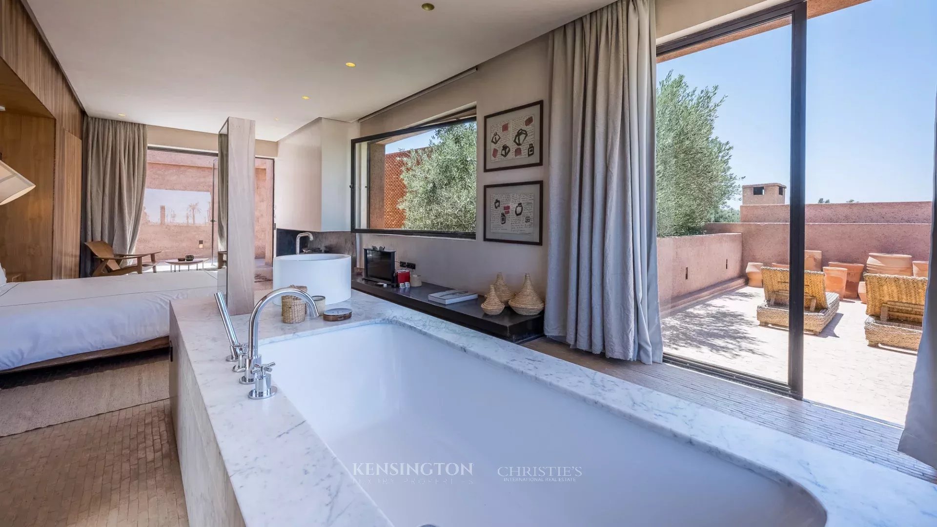 5 Bedroom Villa/Townhouse's Image 83