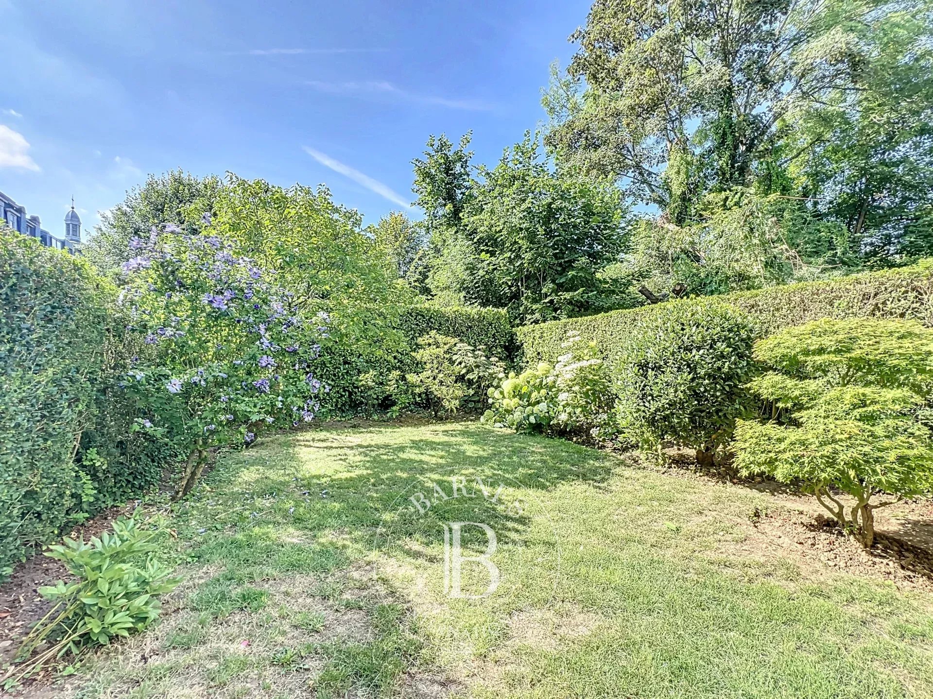 Uccle - Belle maison de caractère avec jardin sud et garage