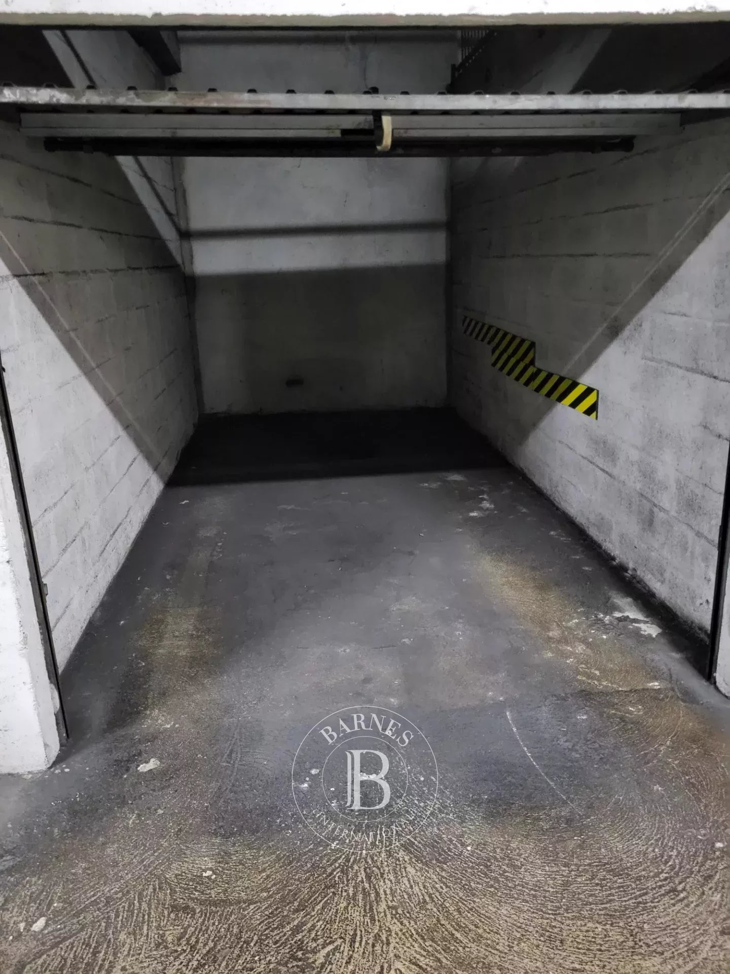 Otopark Paris 17ème - picture 5