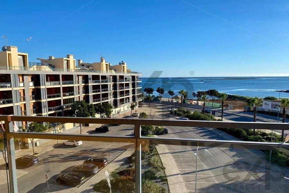 APARTAMENTO T3 EM MARINA OLHAO COM MAGNÍFICA VISTA MAR E PISCINA