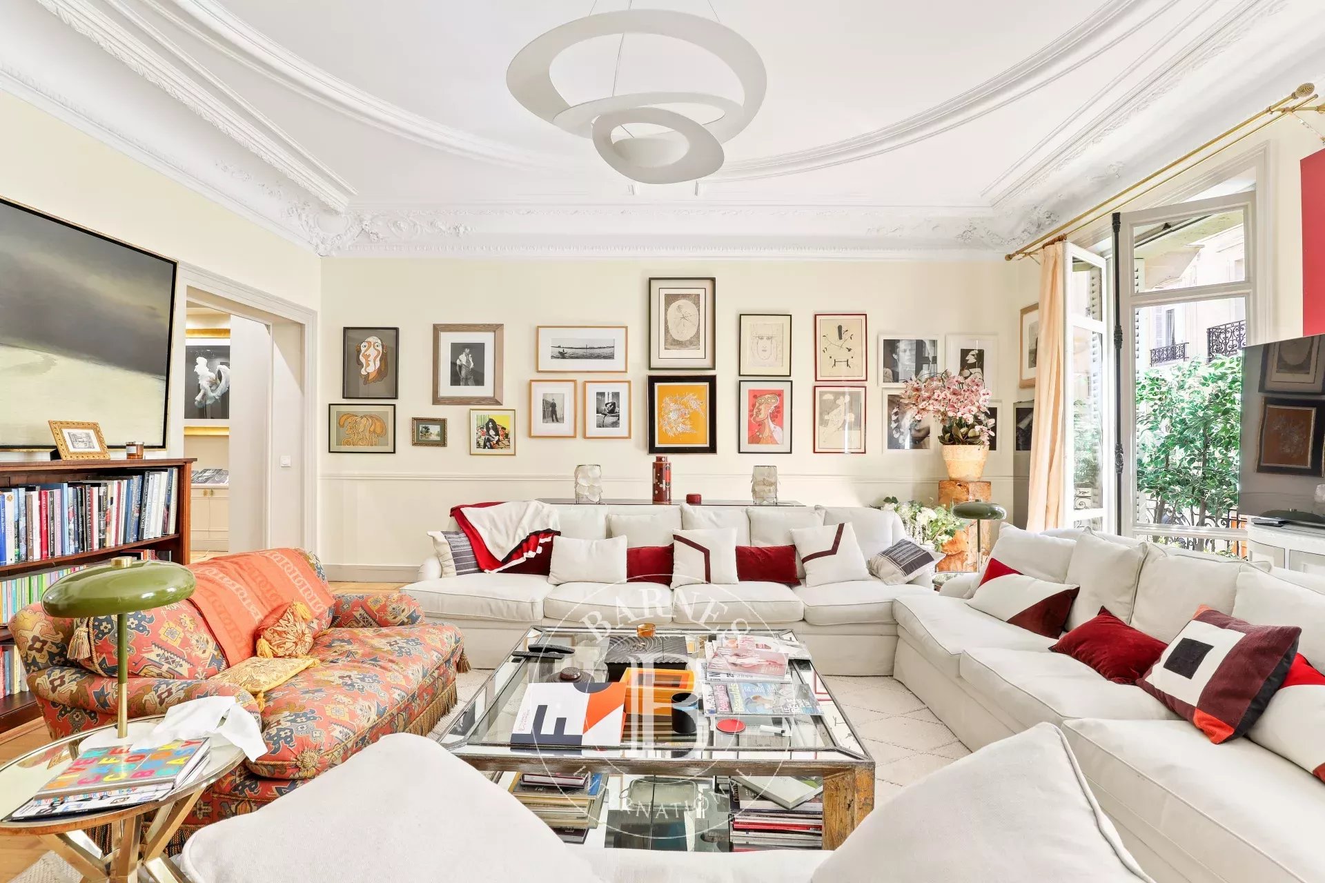 Paris 8è - Monceau - Apartment 180 m² - 3 bedrooms - Beautiful volumes