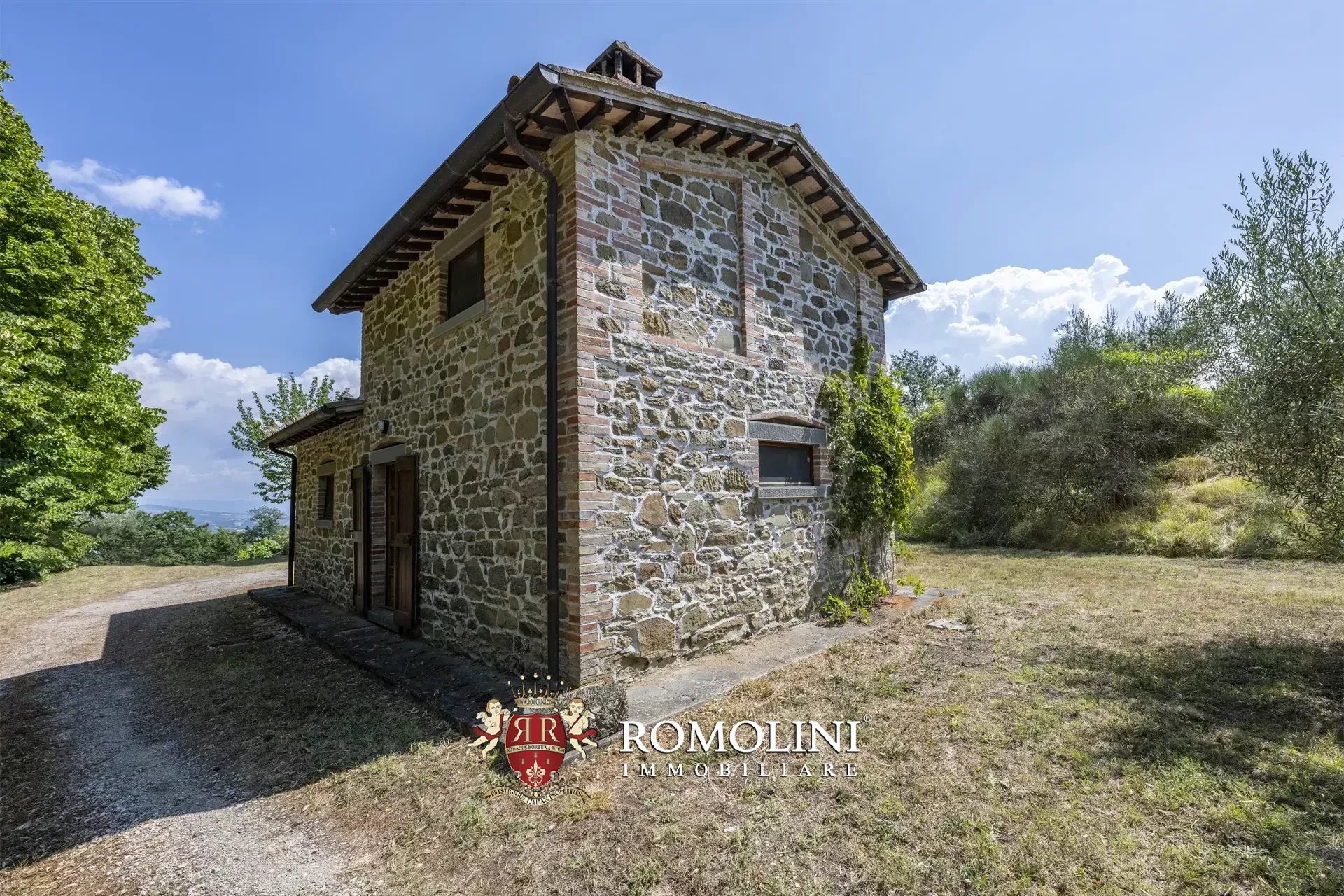 4 Bedroom Villa/Townhouse's Image 15
