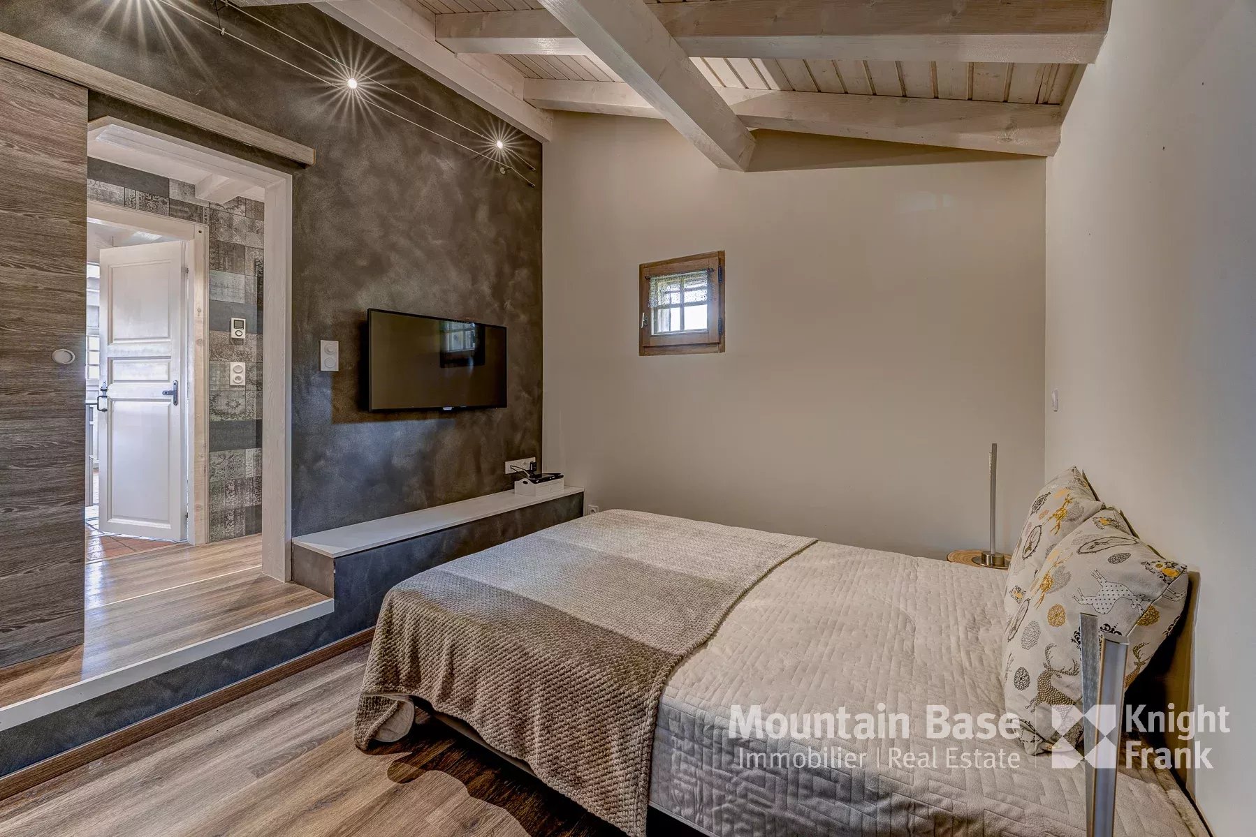 Photo of 2-bedroom chalet, La Cote d'Arbroz