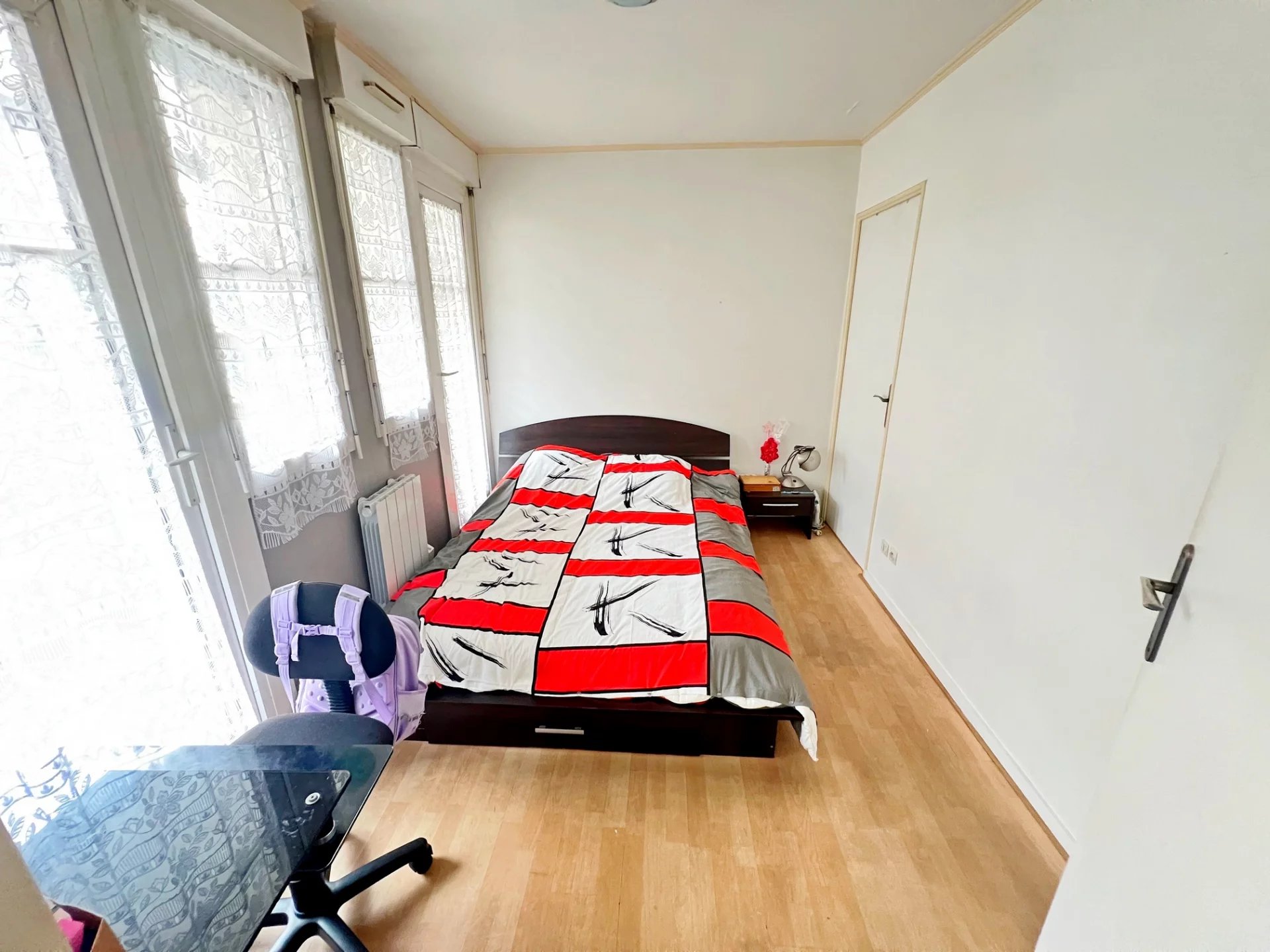 A SAISIR ! F2 - balcon - Parking