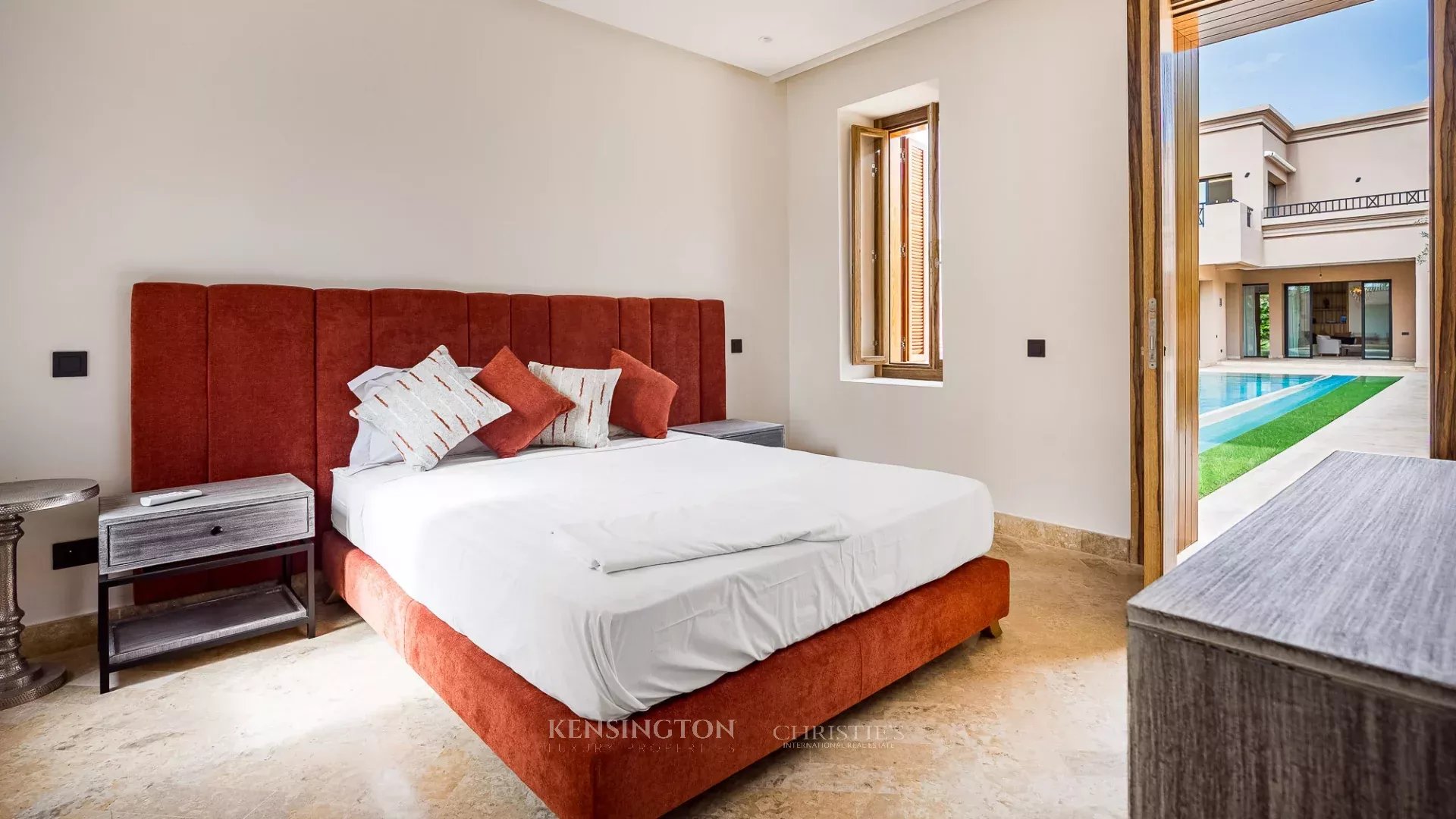 6 Bedroom Villa/Townhouse's Image 33