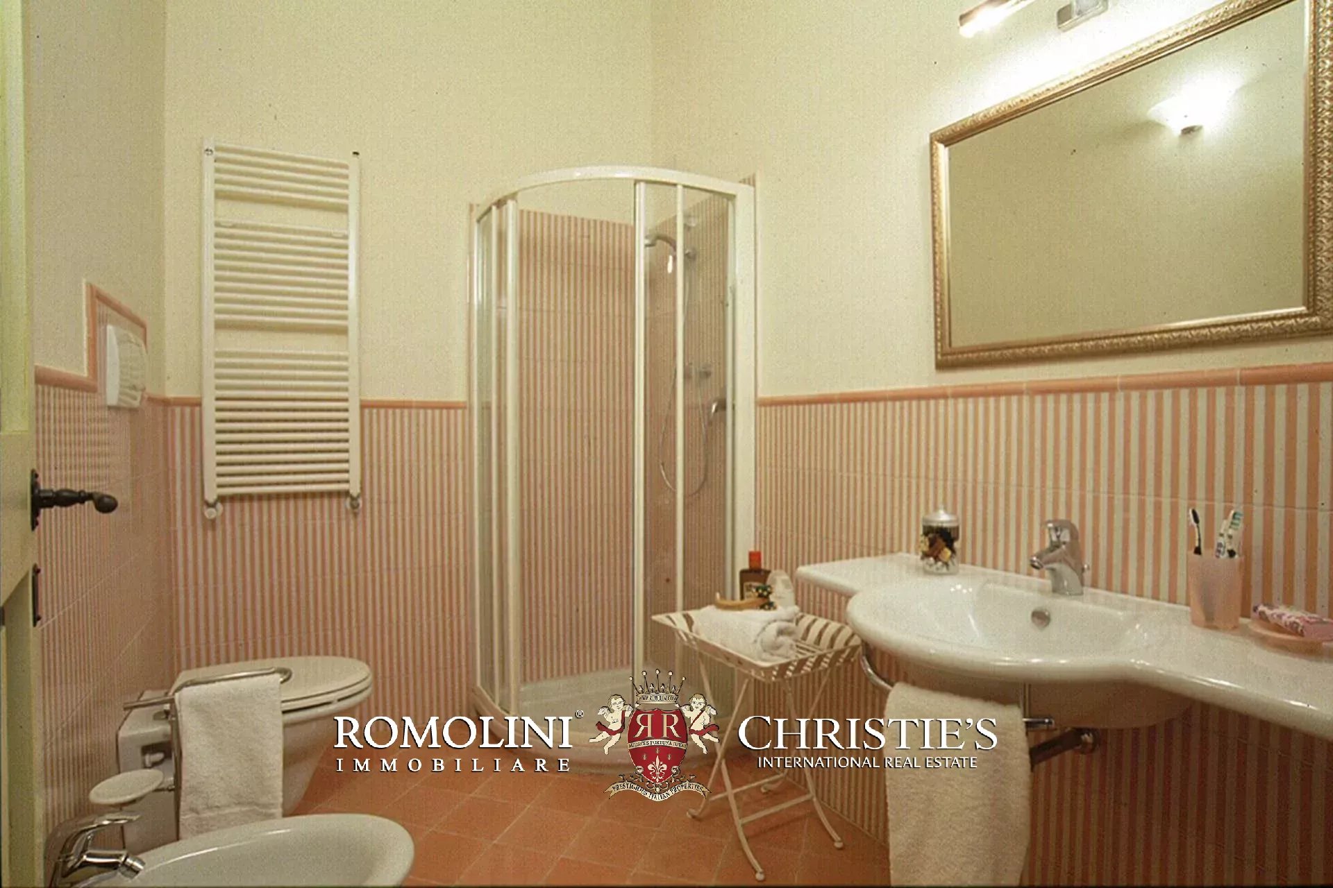 31 Bedroom Villa/Townhouse's Image 39