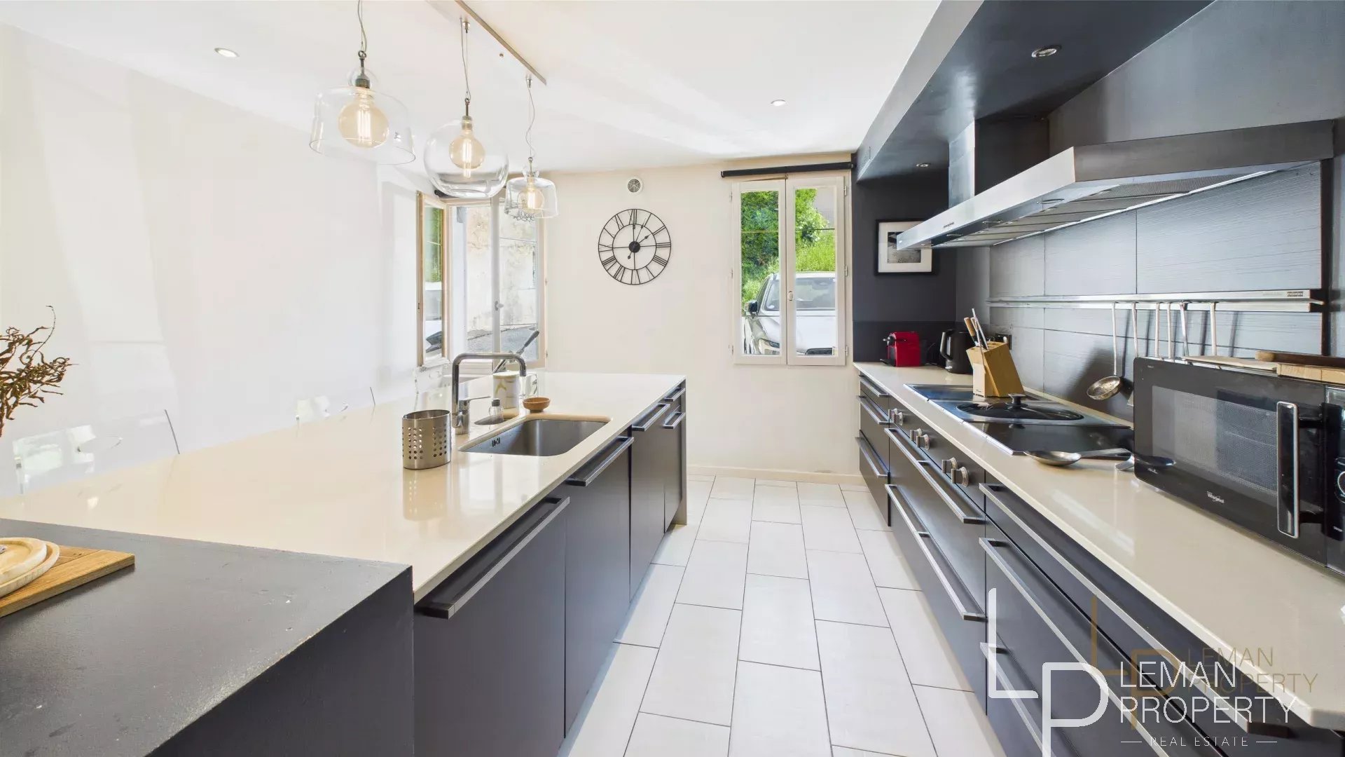 Vente de maison d'une surface de 190 m2 Vente de maison d'une surface de 190 m2