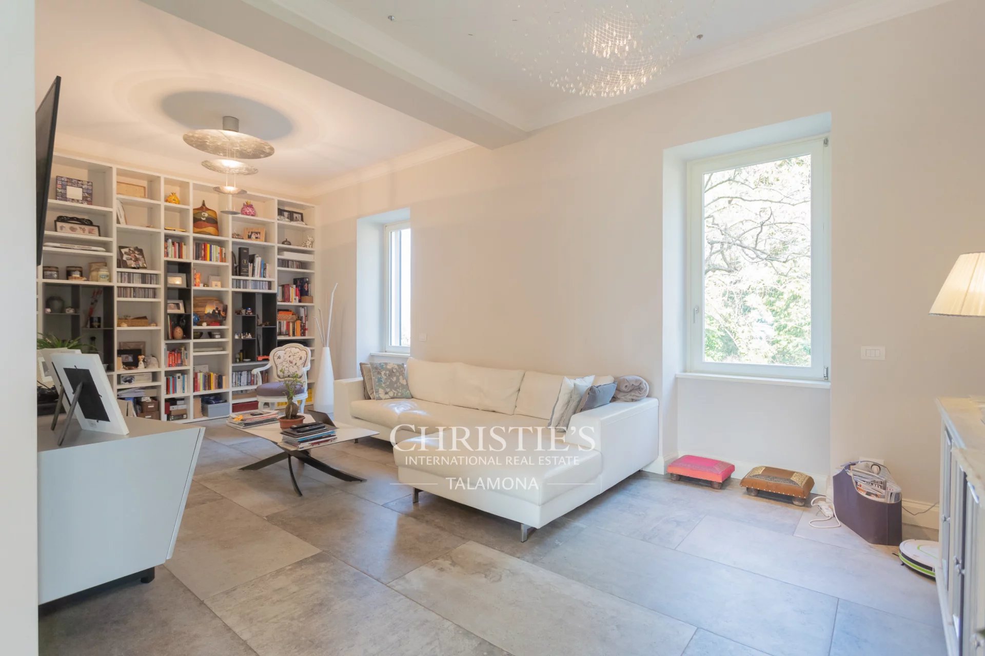 3 Bedroom Villa/Townhouse's Image 45
