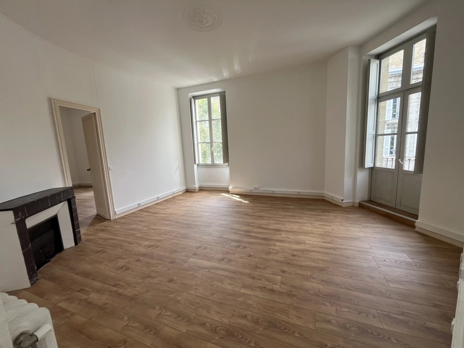 Location Bureau Bordeaux