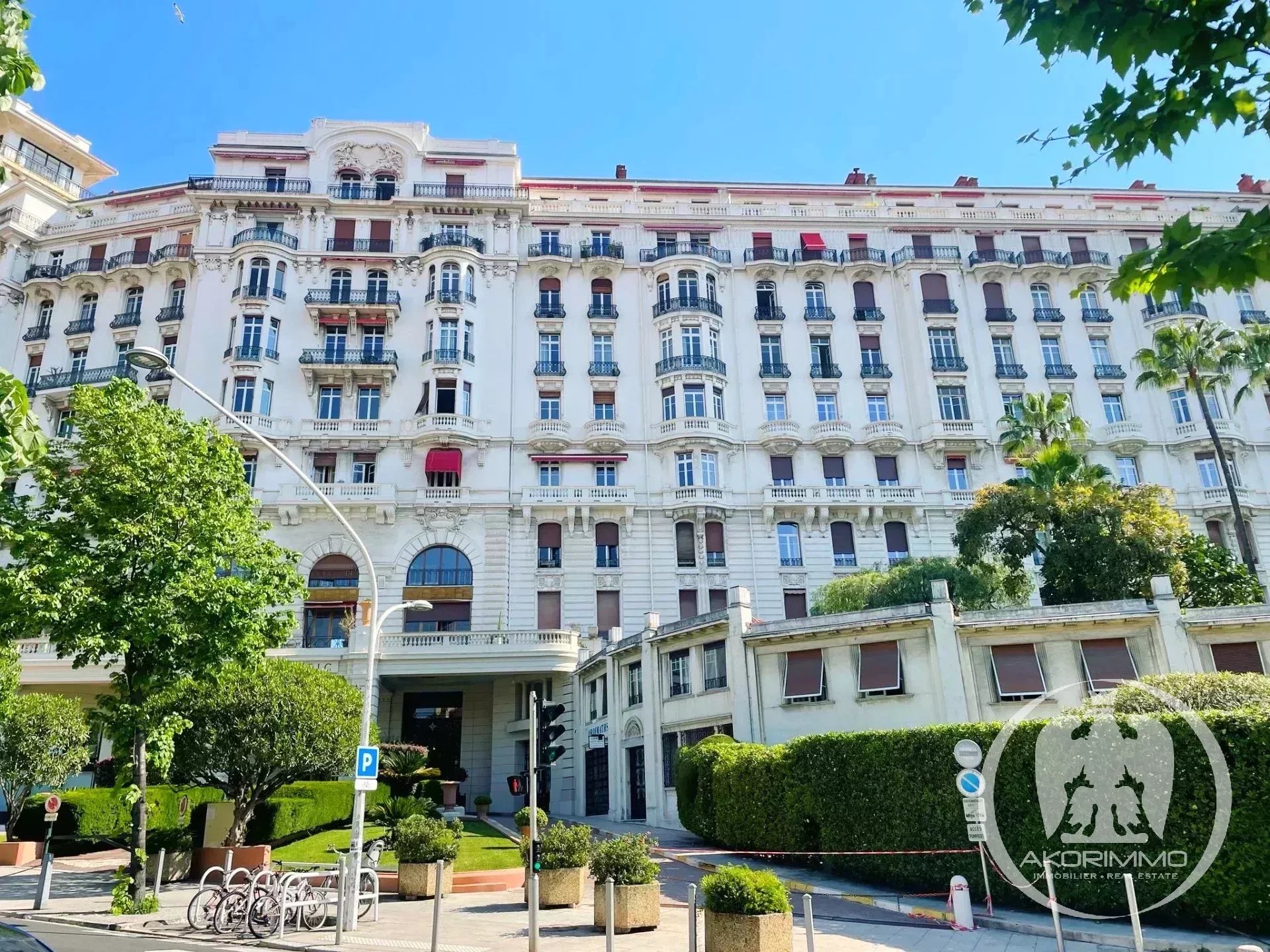 Apartment  - 4 rooms  - 189.5 m2 -