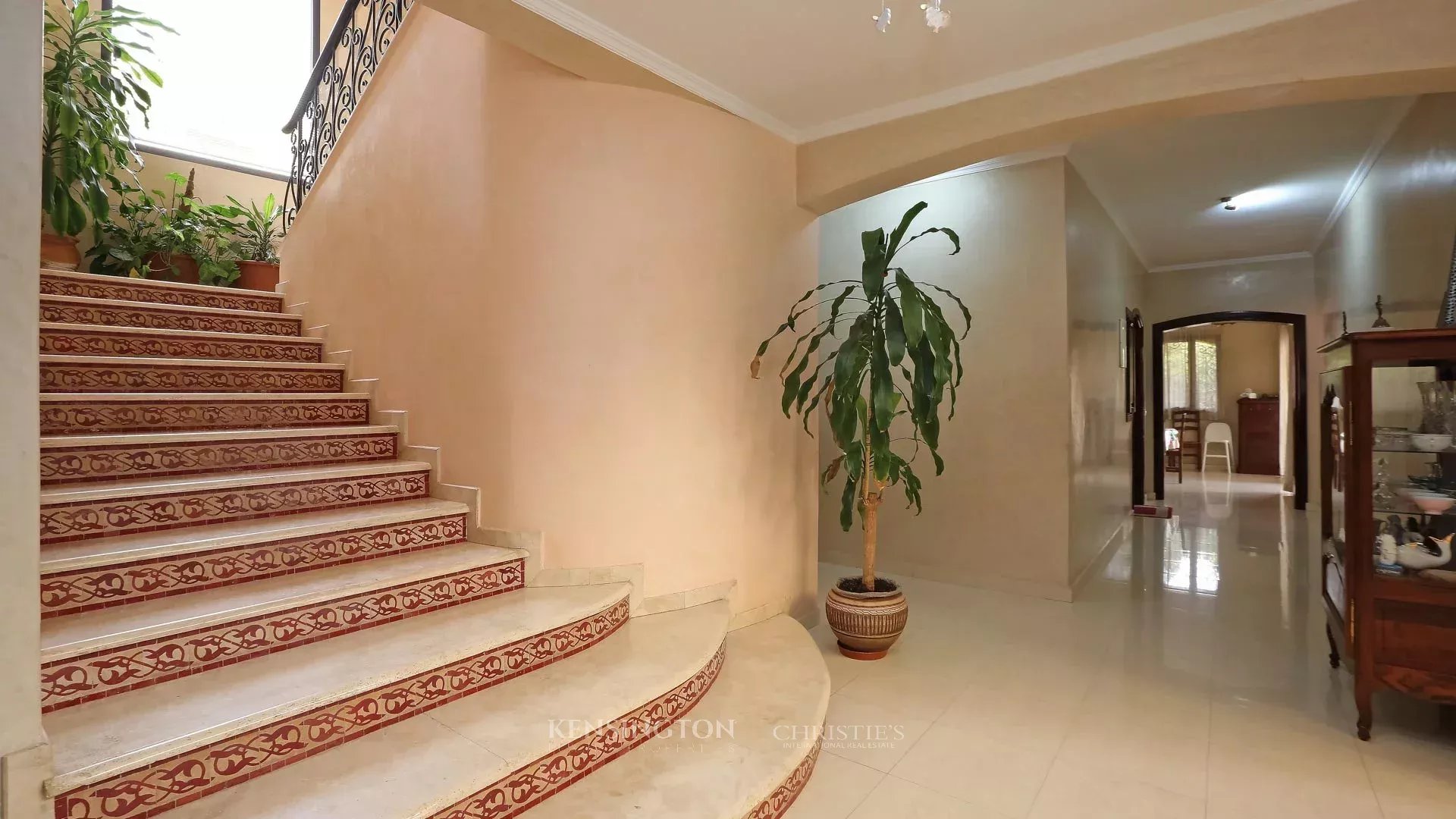 5 Bedroom Villa/Townhouse's Image 19
