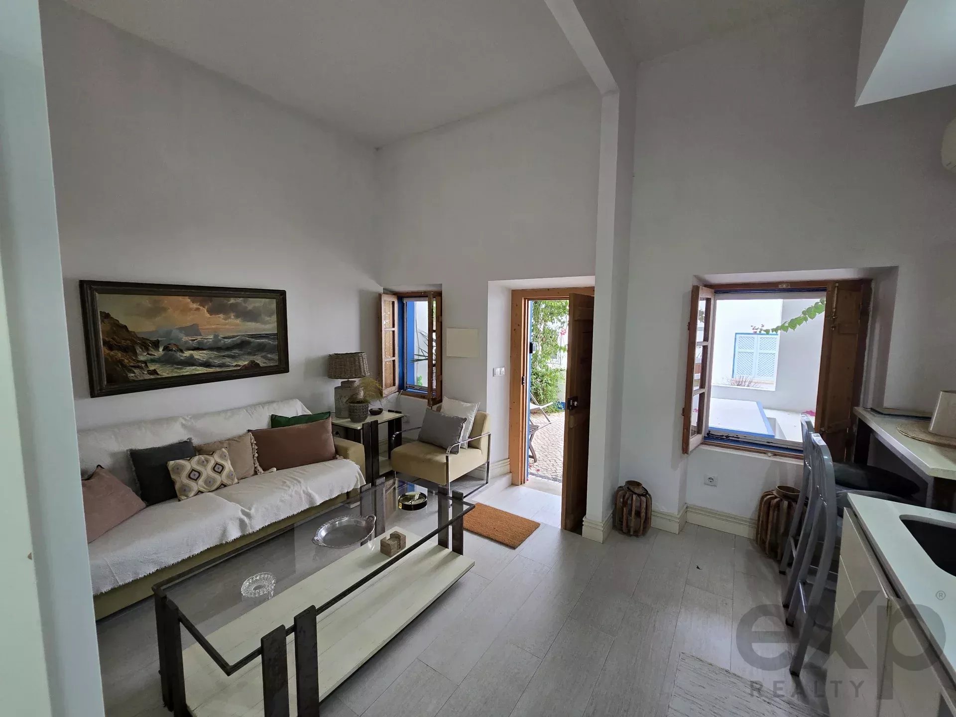 8-Bedroom House/Guesthouse in Praia da Fábrica 8900-057 image 38
