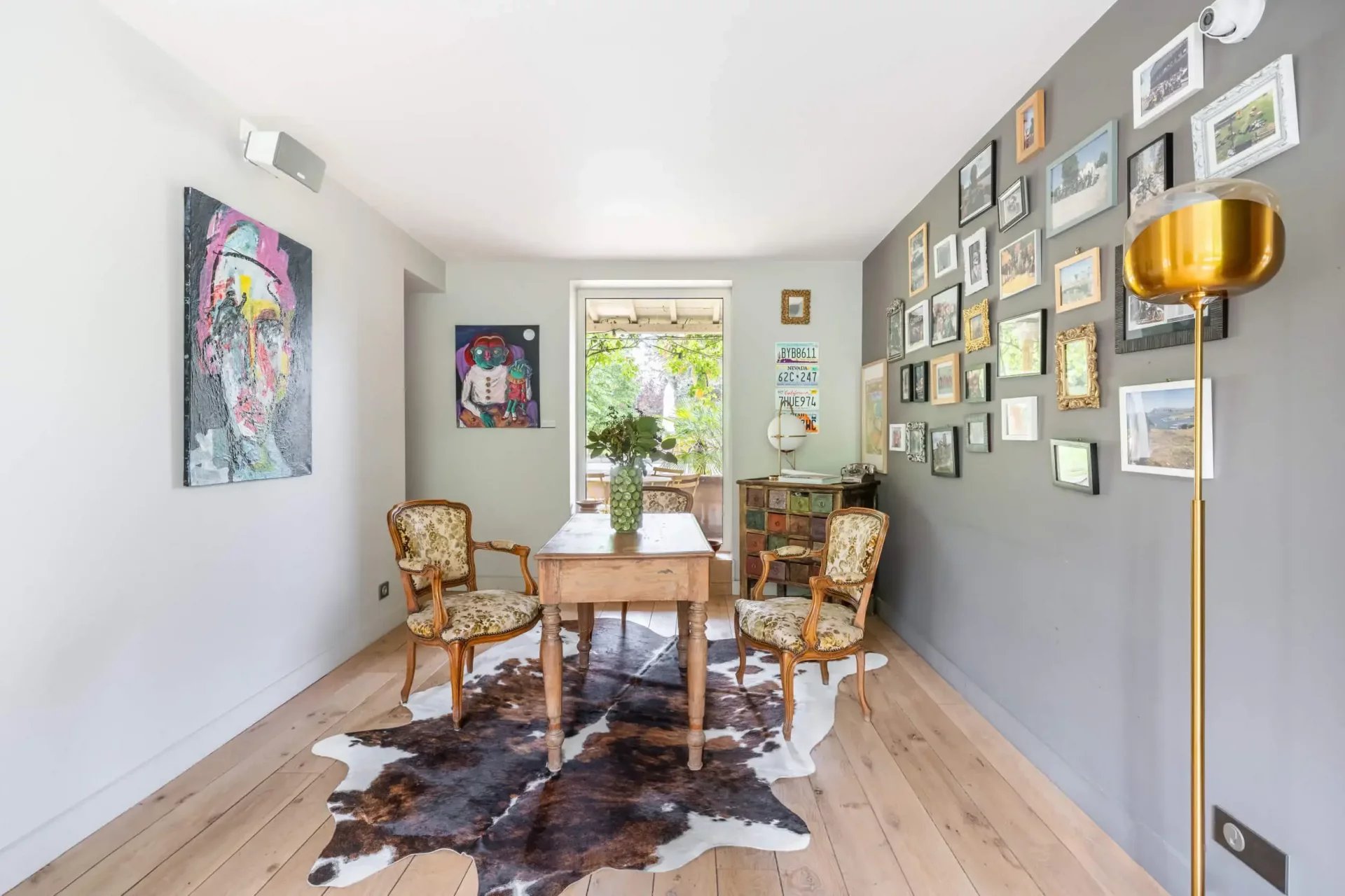 Propriété de 240 m² à Lucenay avec piscine et parc