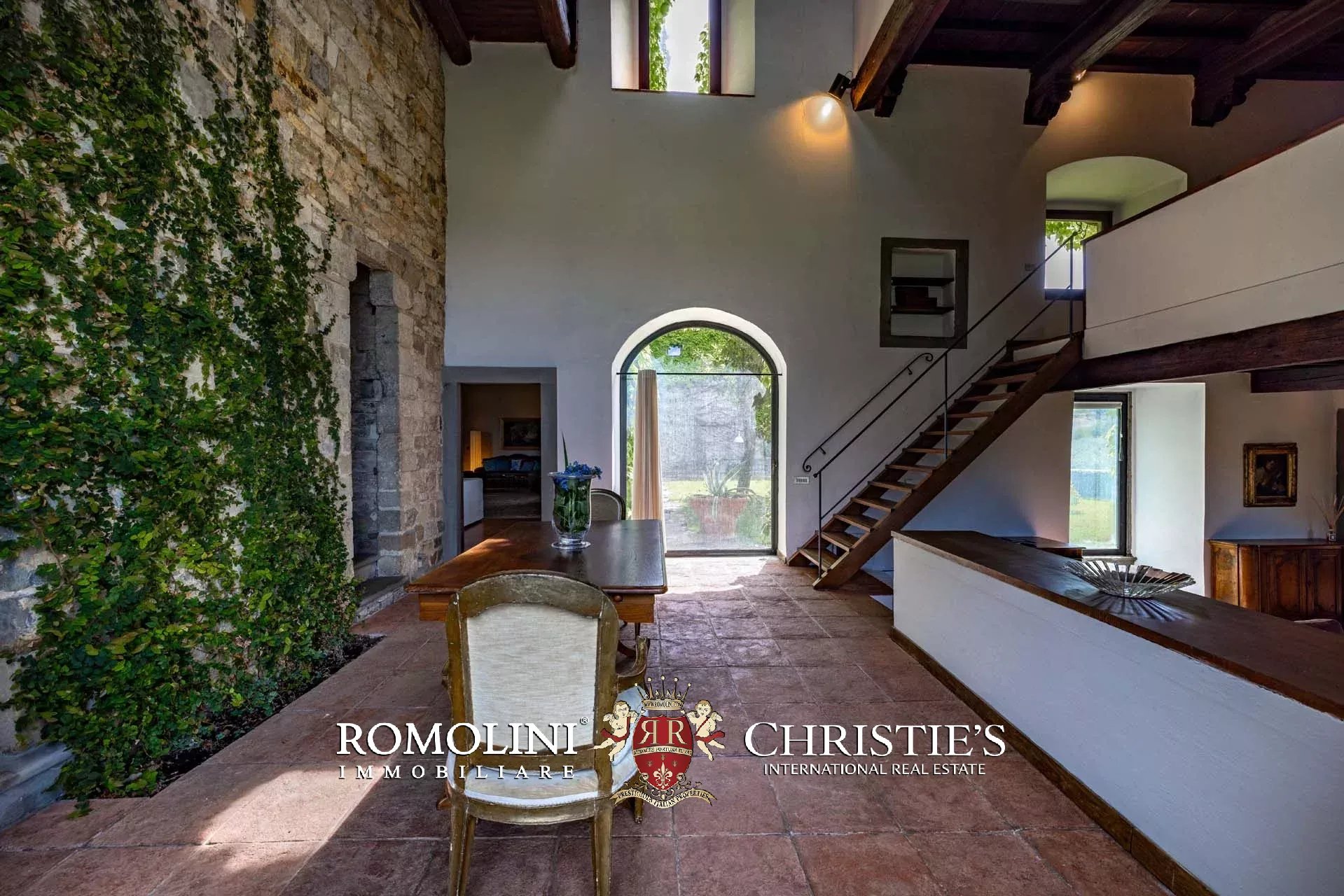 18 Bedroom Chateau's Image 34