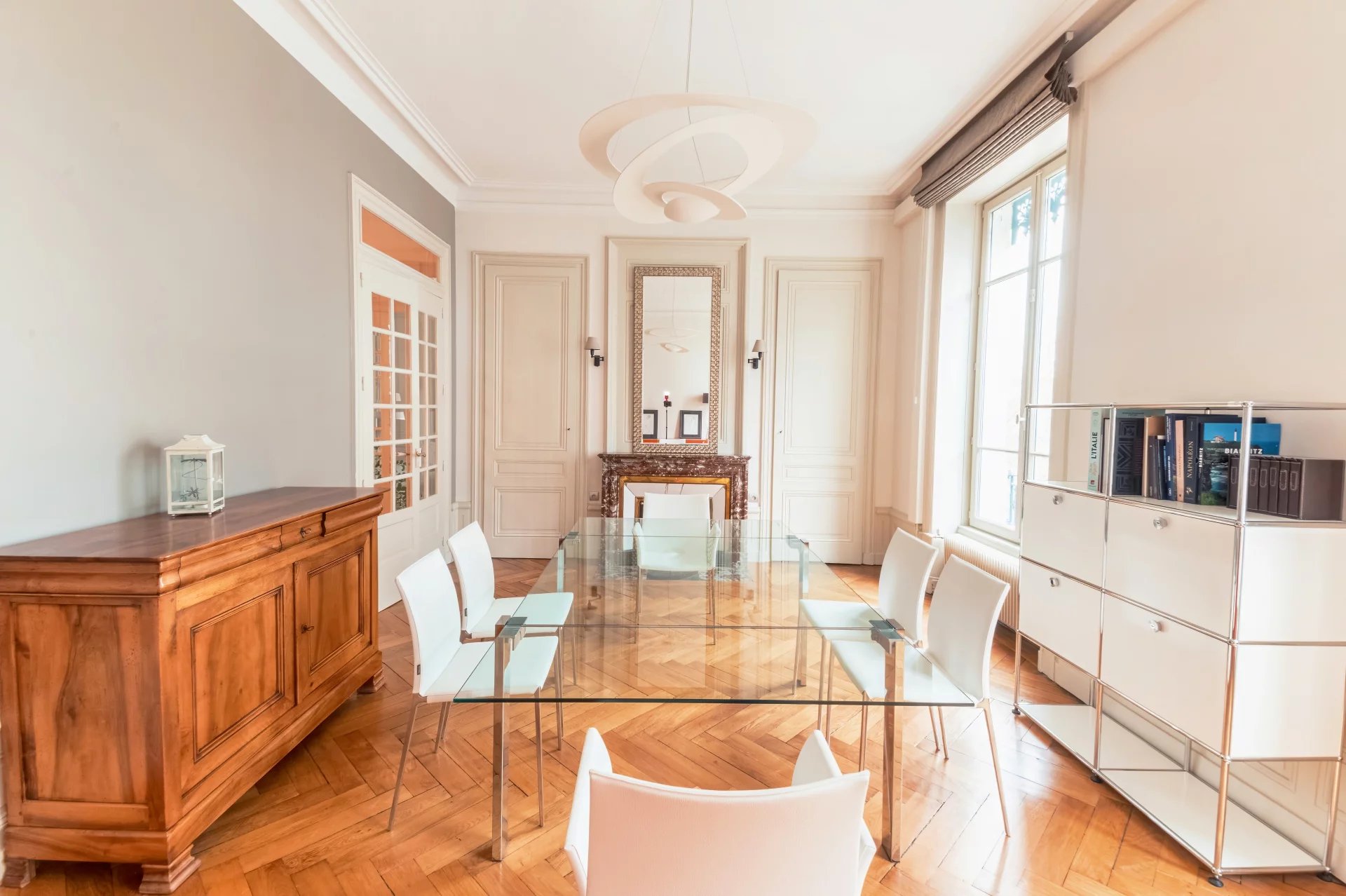 Sale Apartment Lyon 7ème