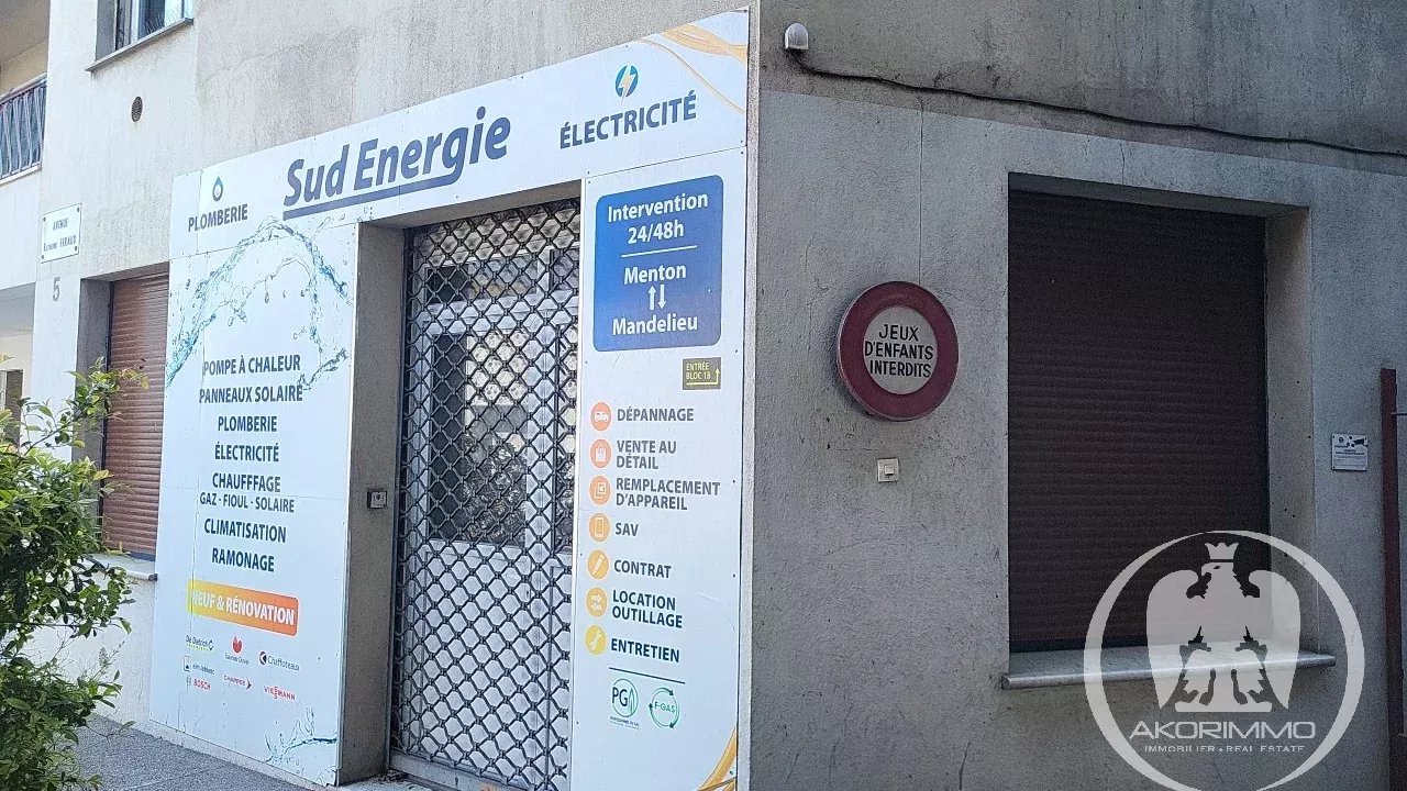 <span class='fw-semibold text-nowrap'>Comercio/Oficina</span>  - <span class='text-nowrap'>2 piezas</span>  - <span class='text-nowrap'>45.0 m²</span> - <span class='text-nowrap'>