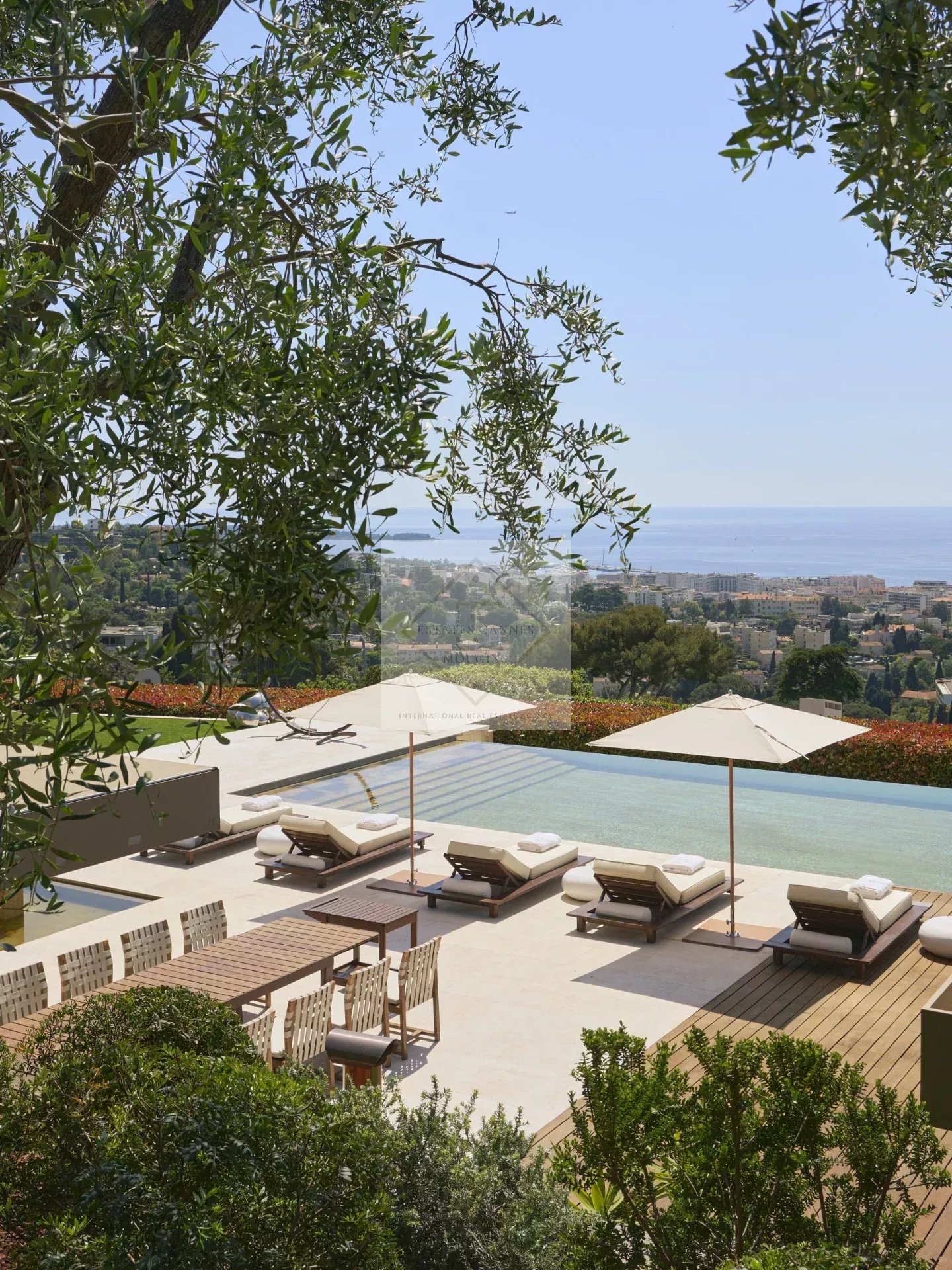Villa Ultra-Luxe Neuve à Cannes – Location Saisonnière d’Exception — photo 22