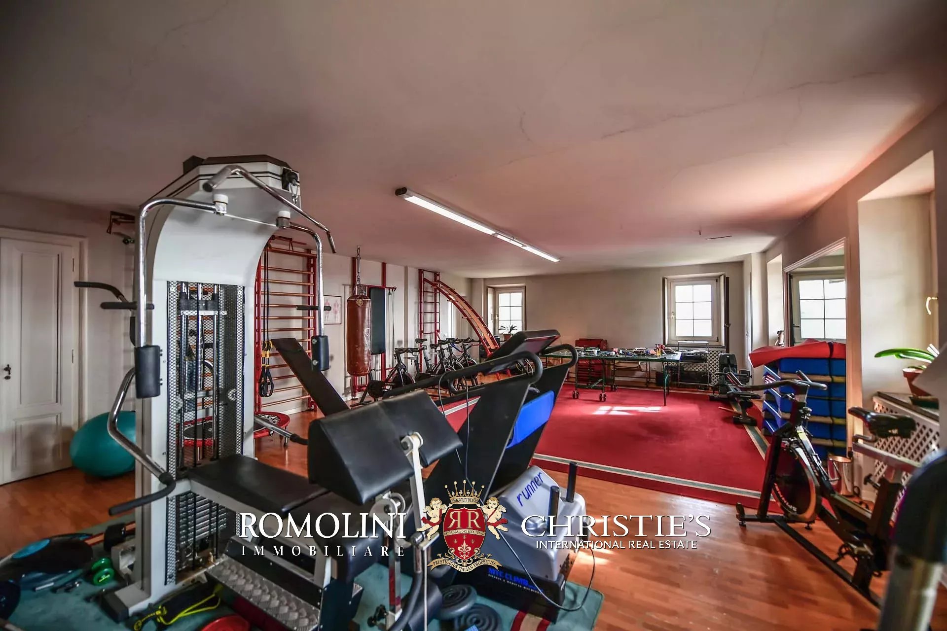 17 Bedroom Villa/Townhouse's Image 60