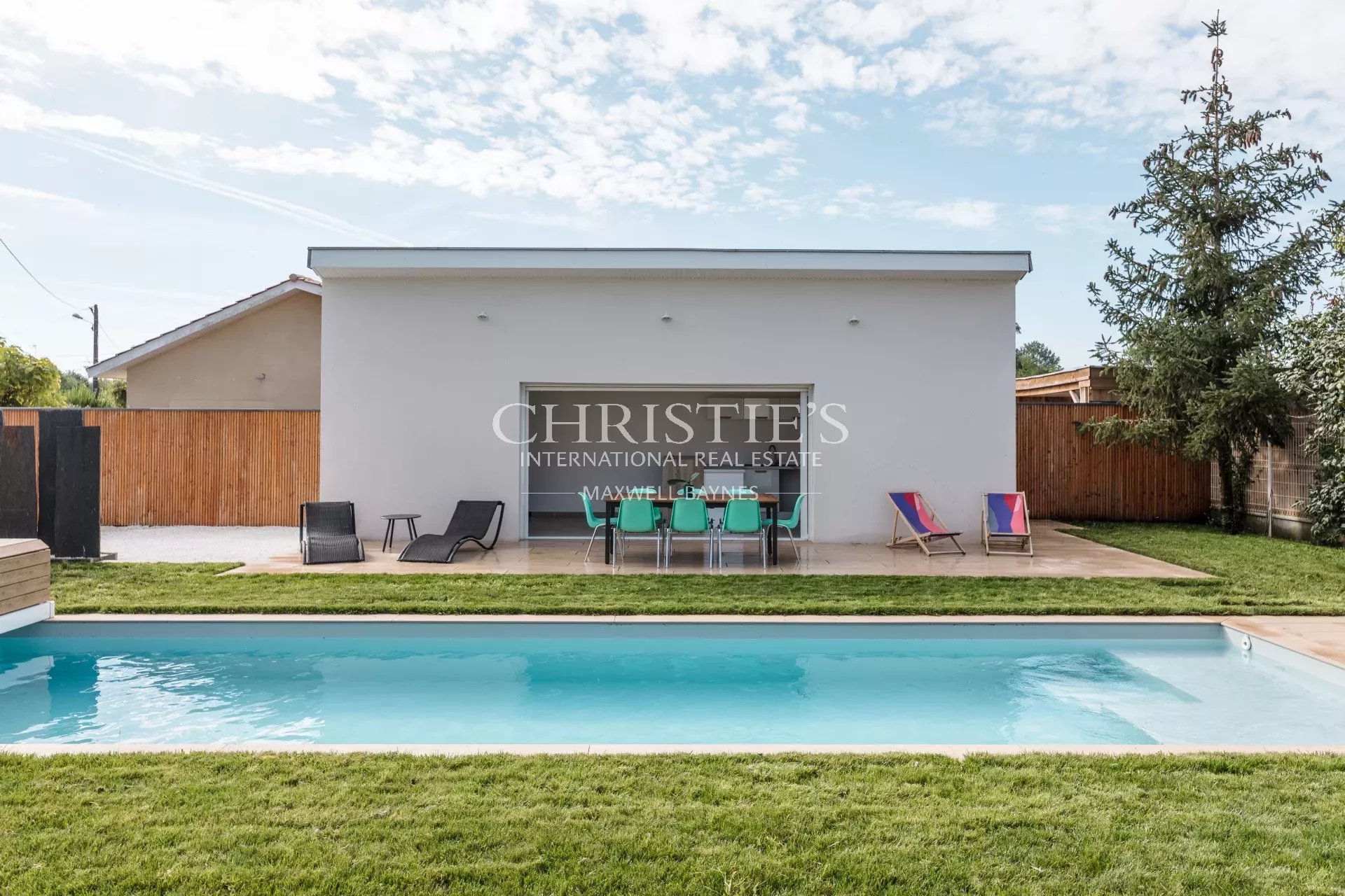 5 Bedroom Villa/Townhouse's Image 29
