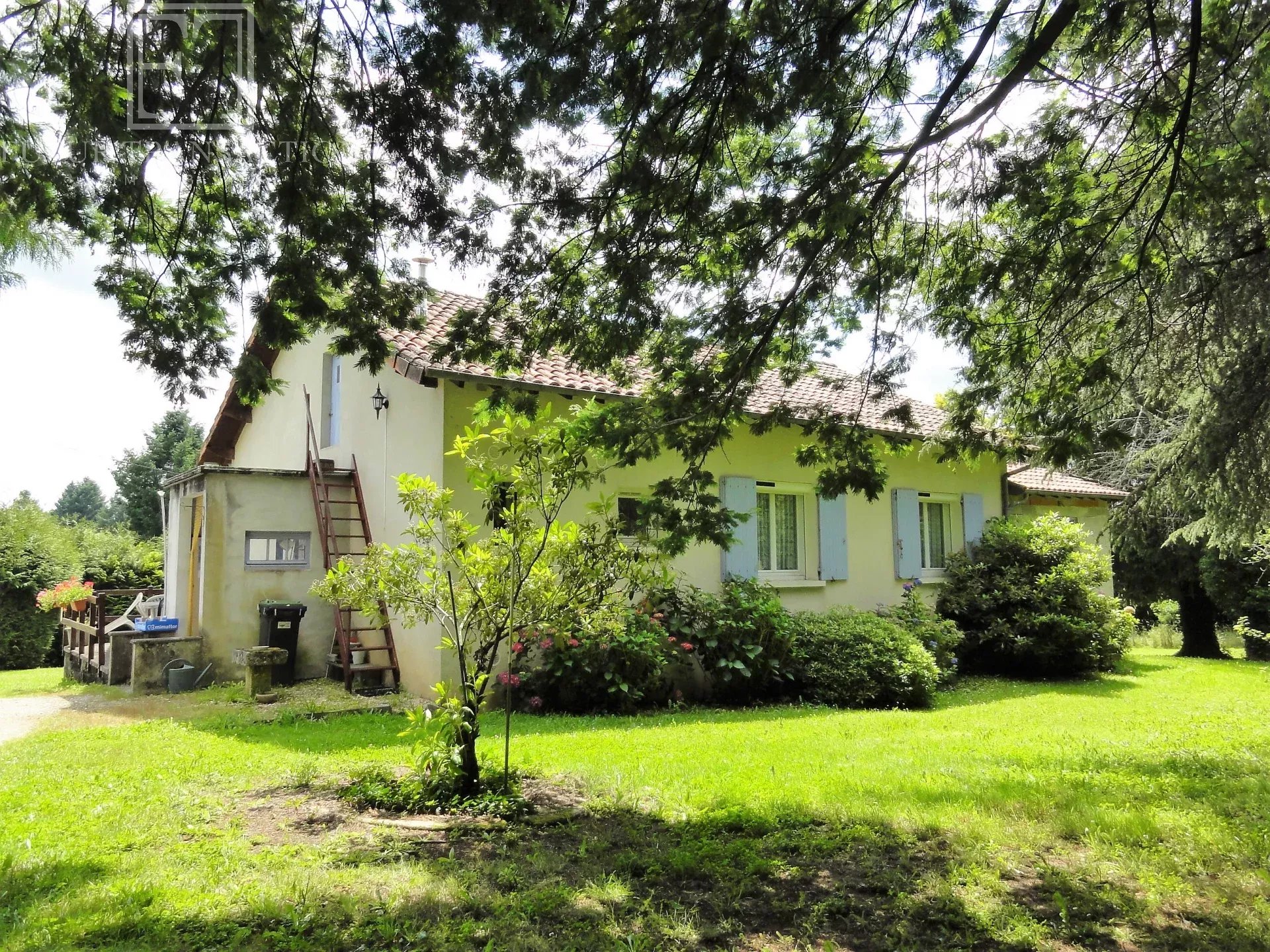 Agence immobilière de FUTUR TRANSACTIONS BRANTOME