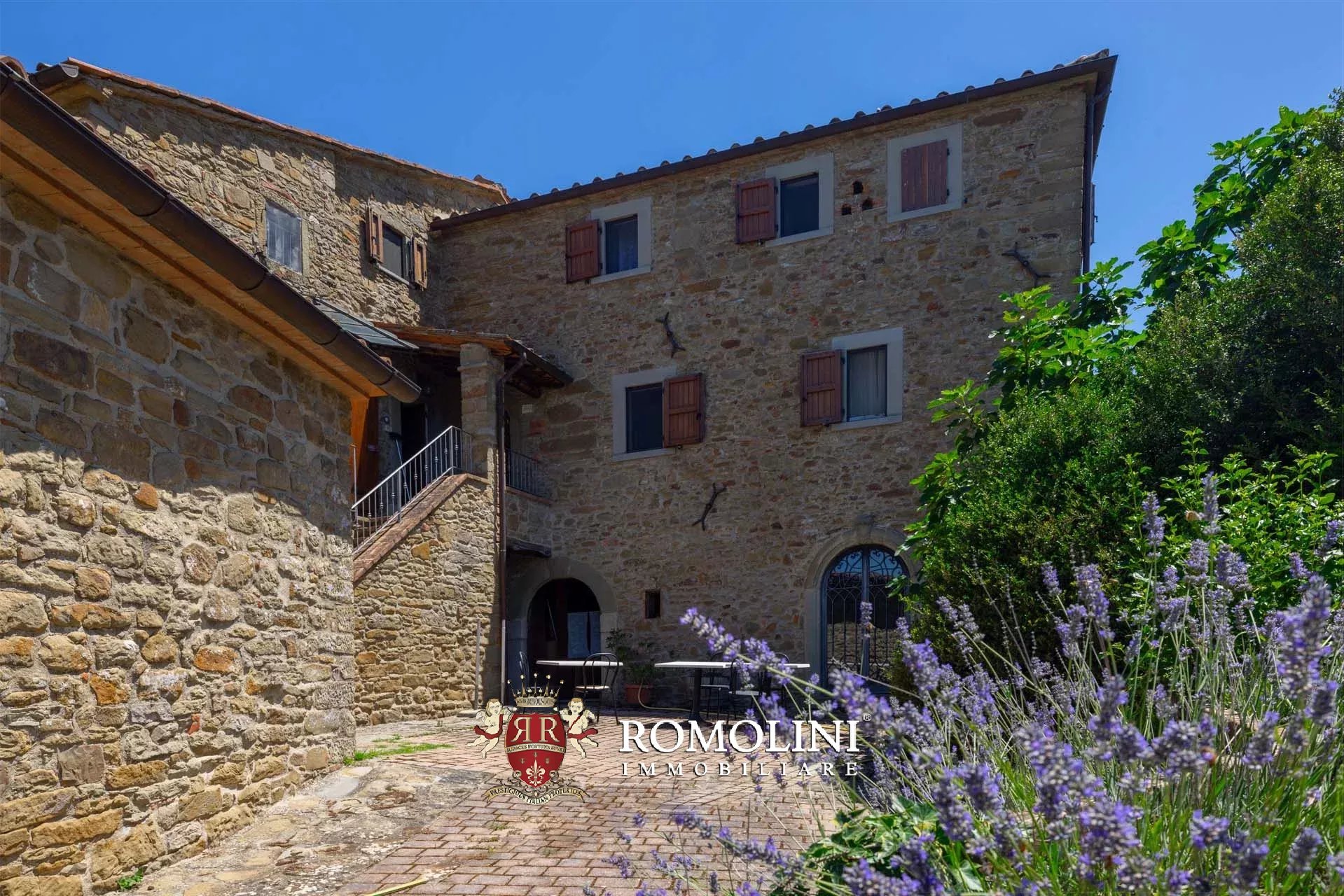 16 Bedroom Villa/Townhouse's Image 24