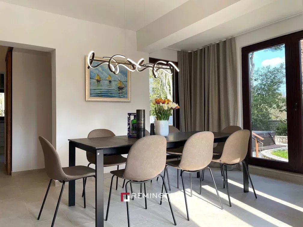 3 Bedroom Villa/Townhouse's Image 6