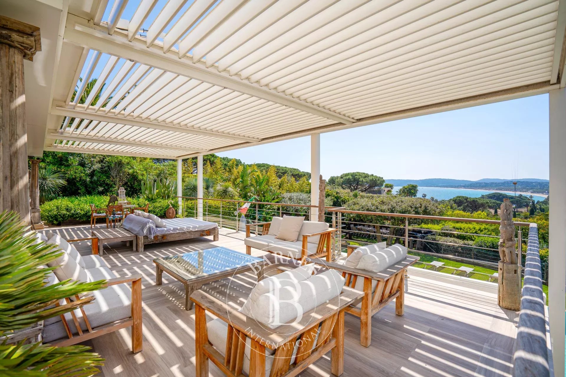 Дом Saint-Tropez