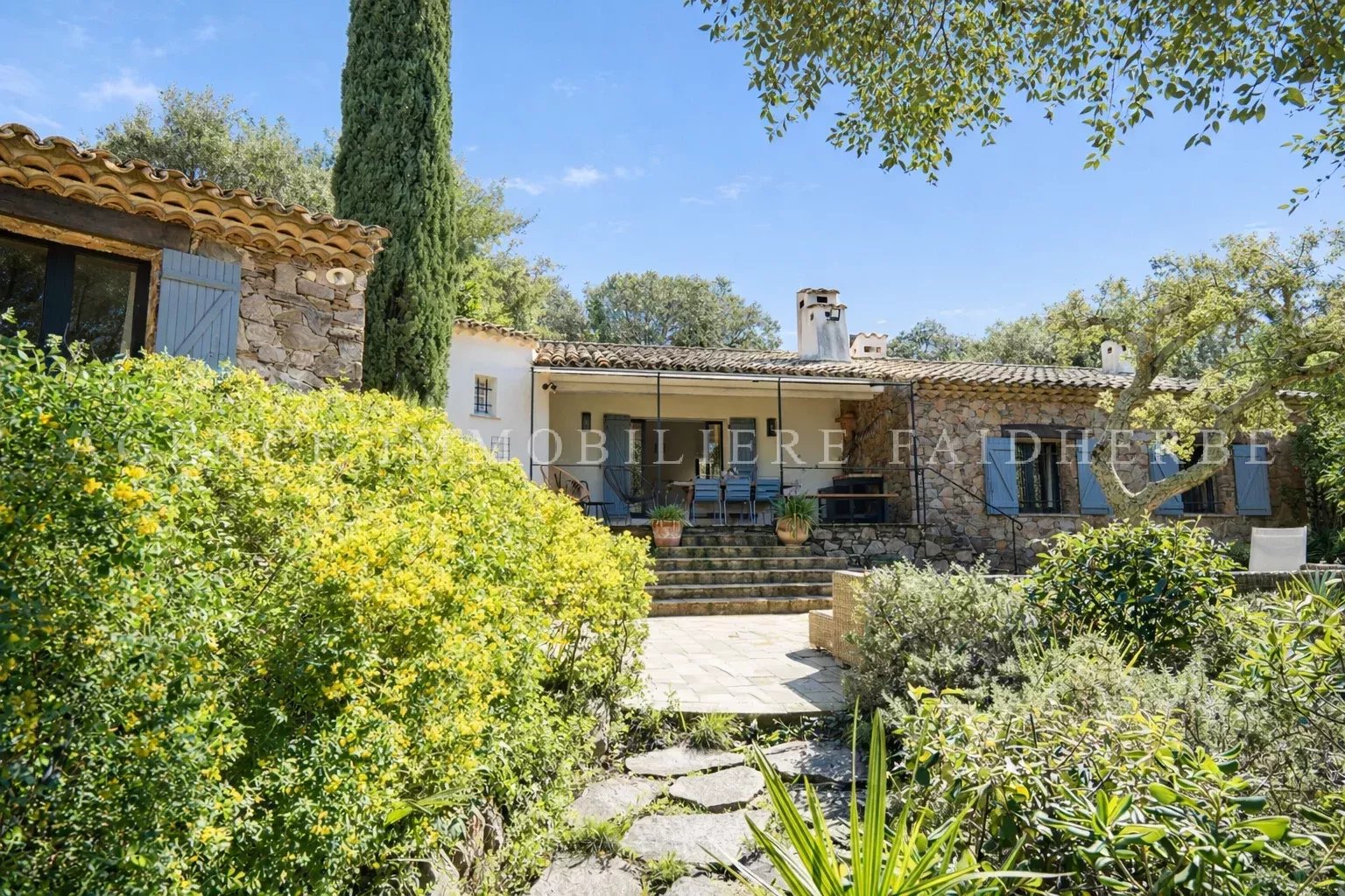 Agence immobilière de STAES IMMOBILIER