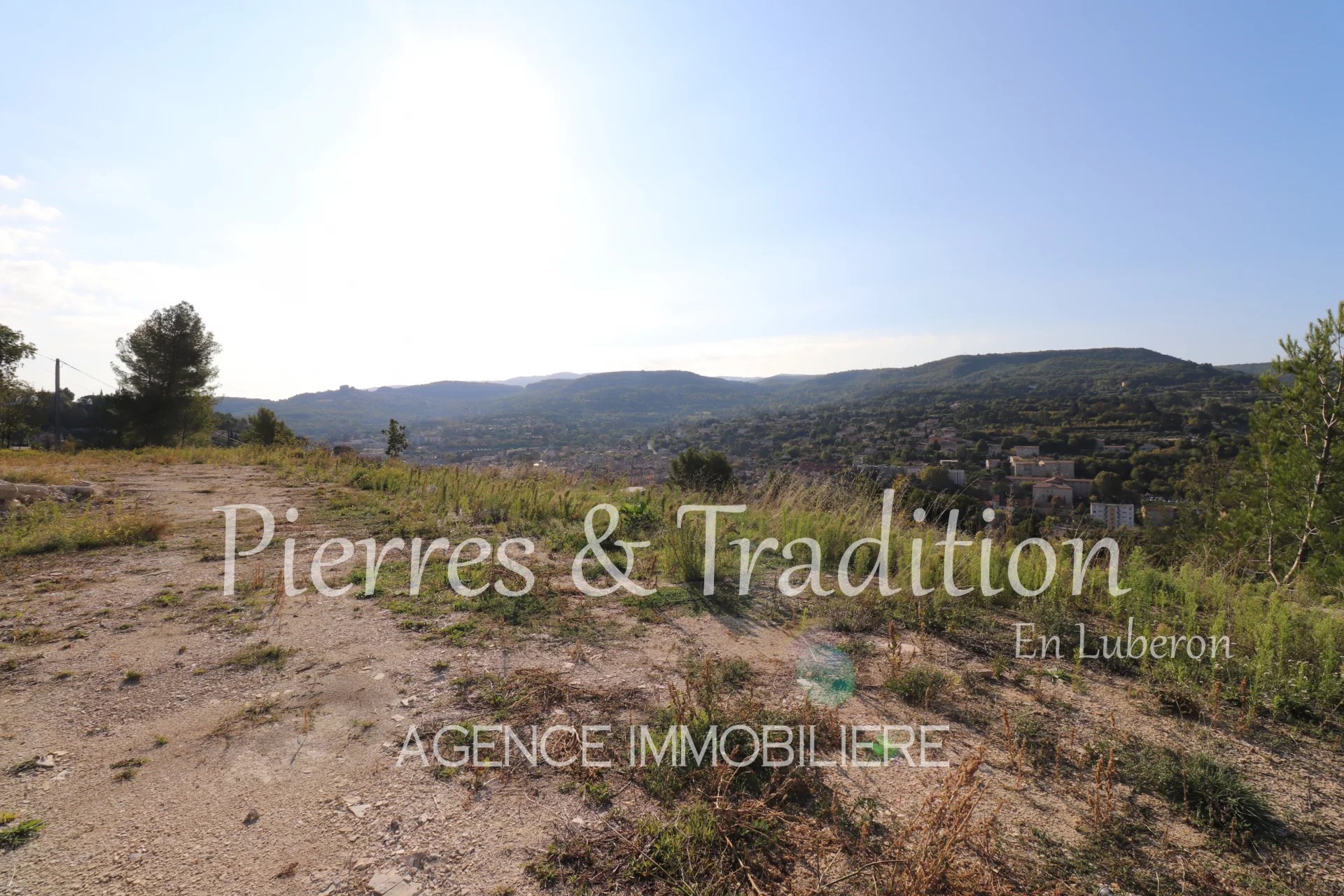 Agence immobilière de Pierres et Tradition en Luberon Apt