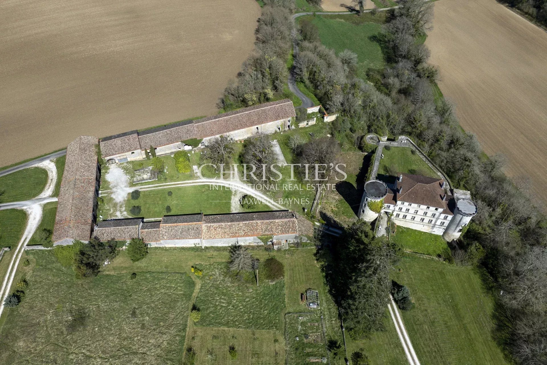 8 Bedroom Chateau's Image 41