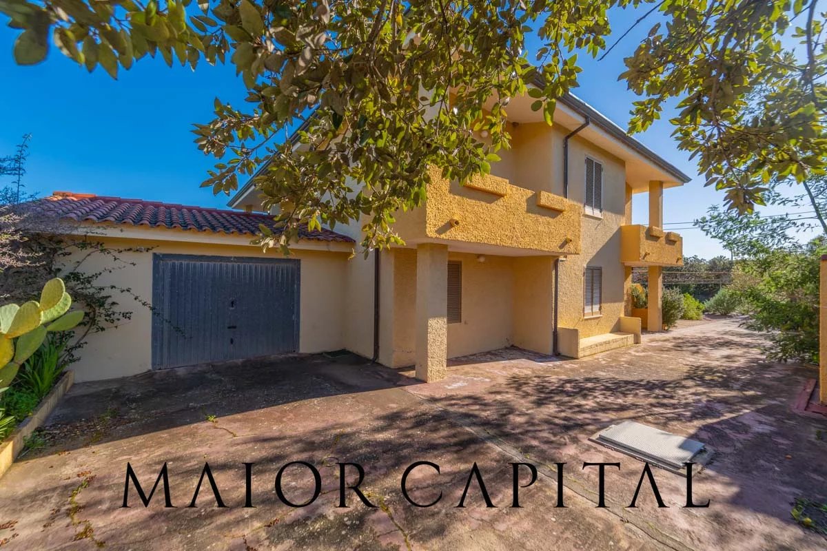 Siniscola | S’Ena e Sa Chitta | Villa singola a 100 metri dal mare con giardino e garage