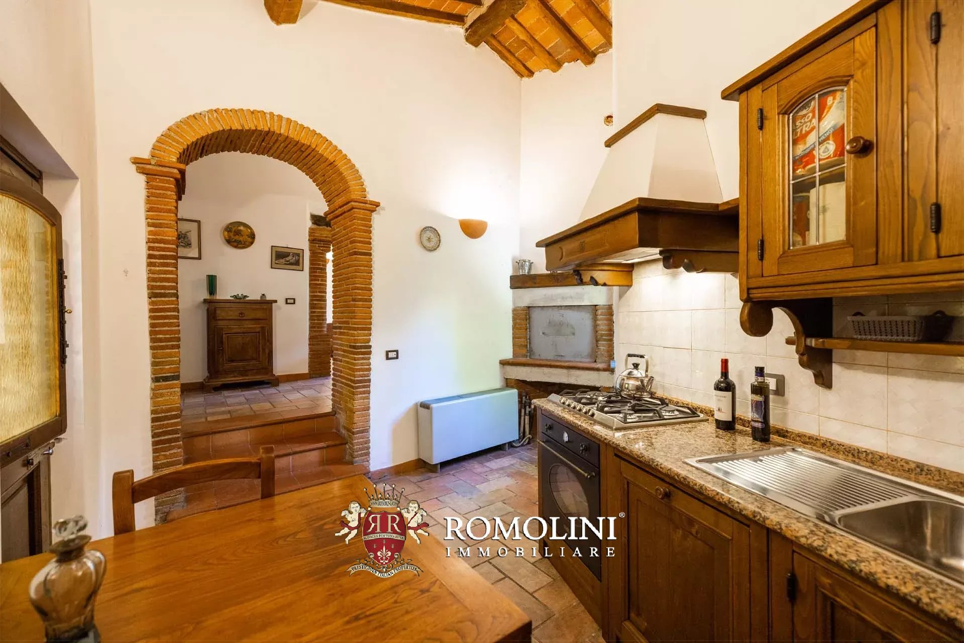11 Bedroom Villa/Townhouse's Image 21