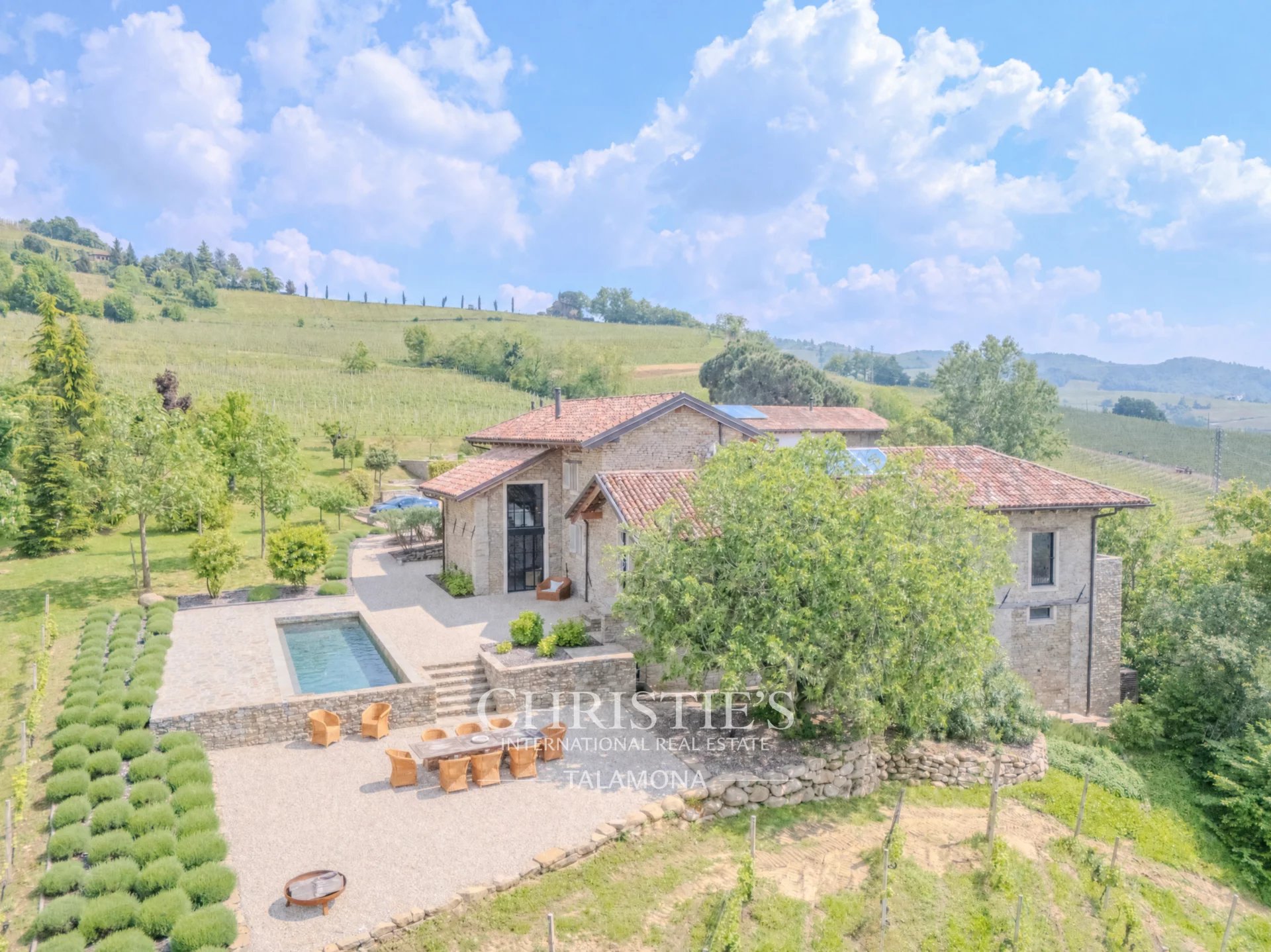 4 Bedroom Villa/Townhouse's Image 63