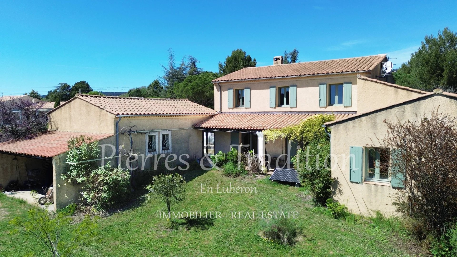 Agence immobilière de Pierres et Tradition en Luberon Apt