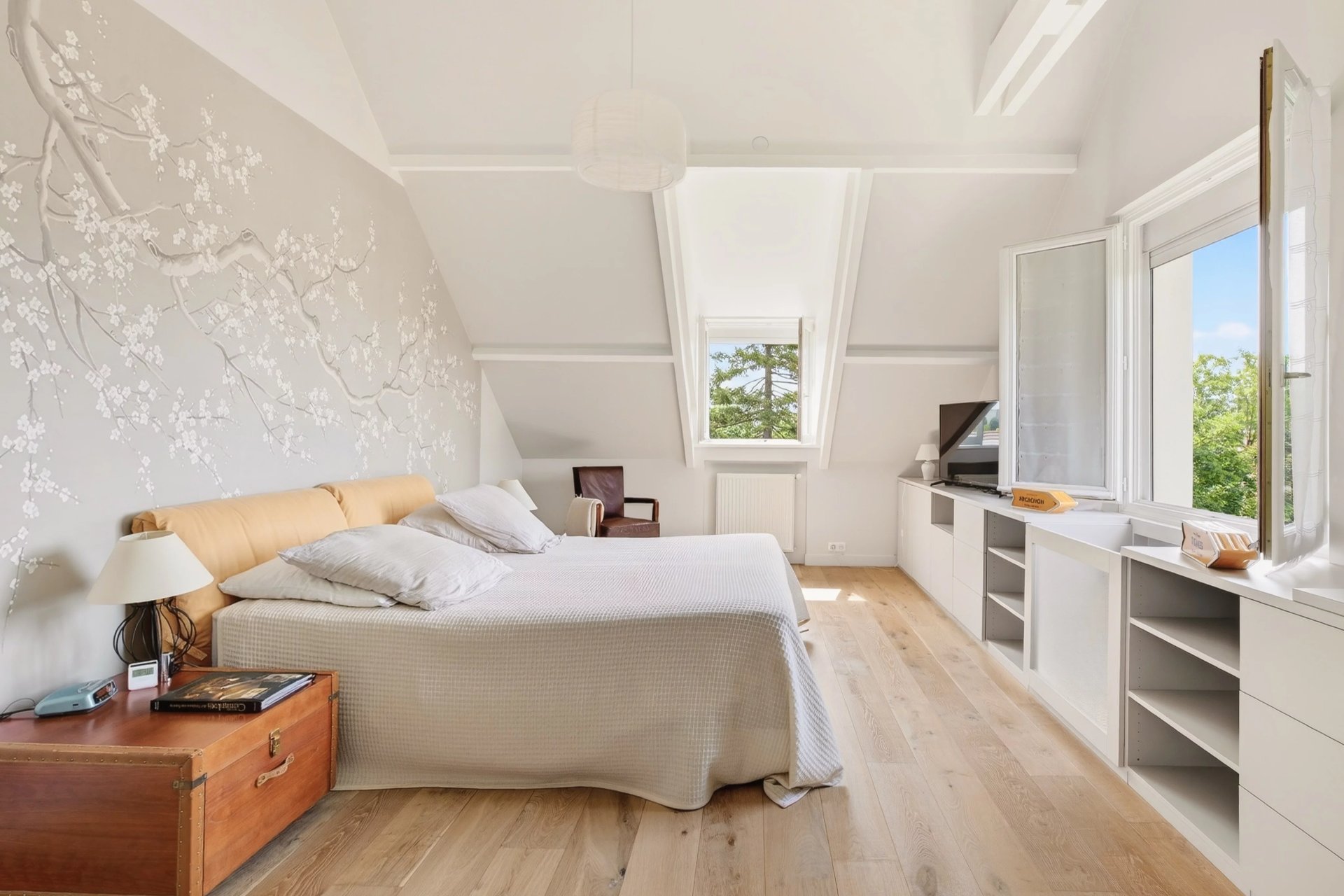 6 Bedroom Villa/Townhouse's Image 7