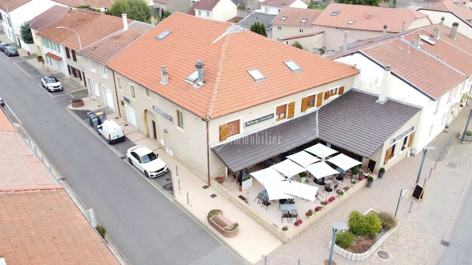 Agence immobilière de 
