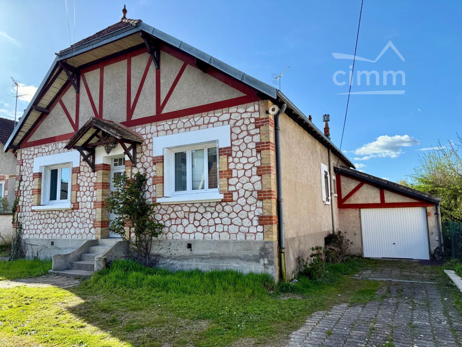 Agence immobilière de Cimm Immobilier BALLAN-MIRE
