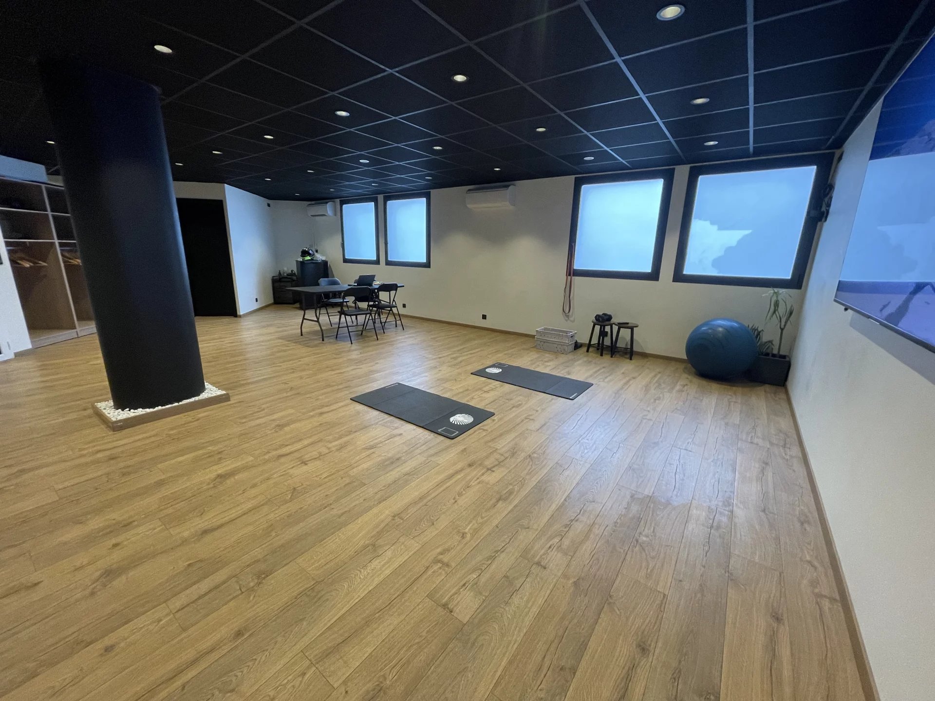Location Bureau Antibes