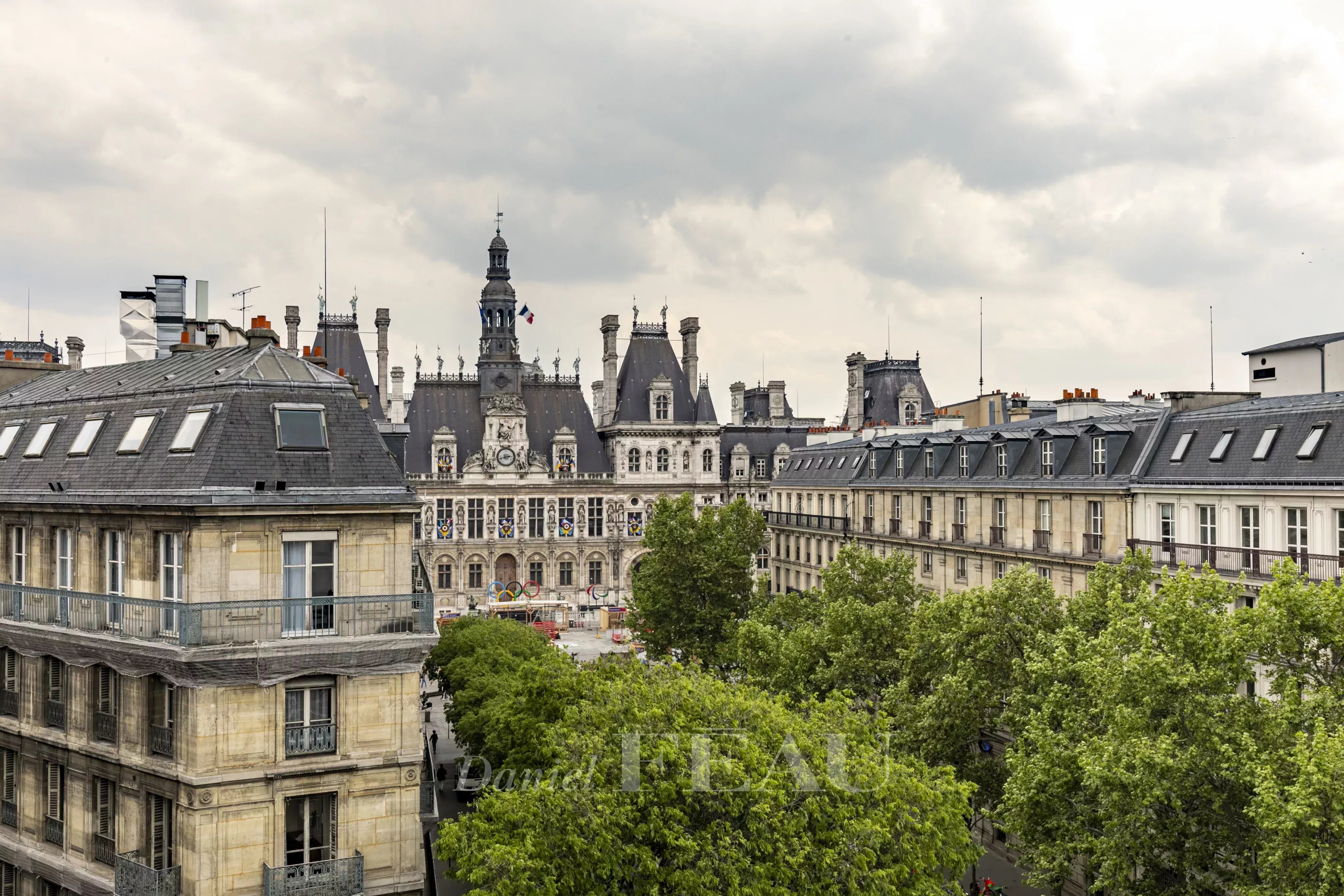Sale Apartment Paris 4th